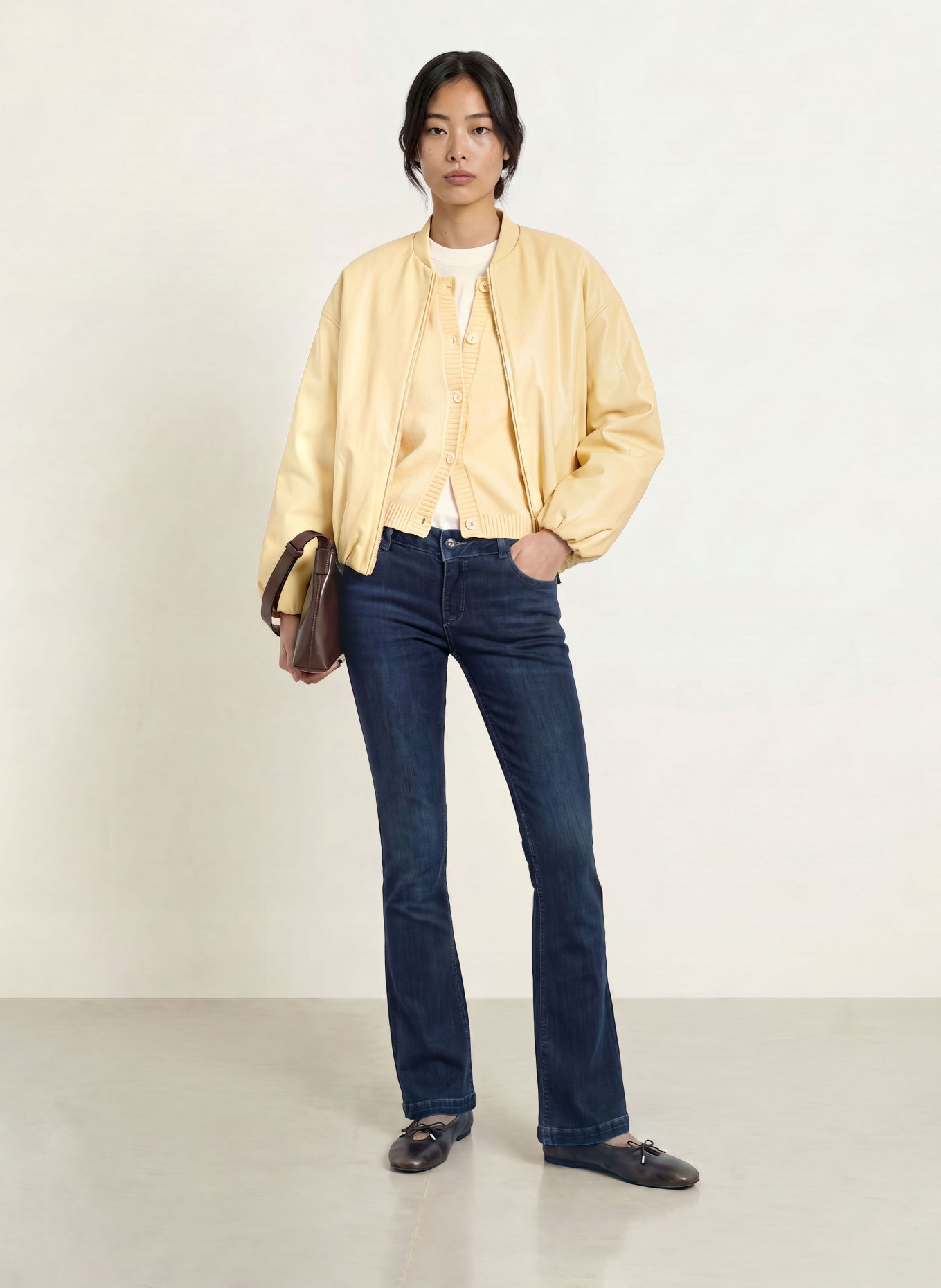 Buena Vista Bootcut Jeans: 8998 deep blue
