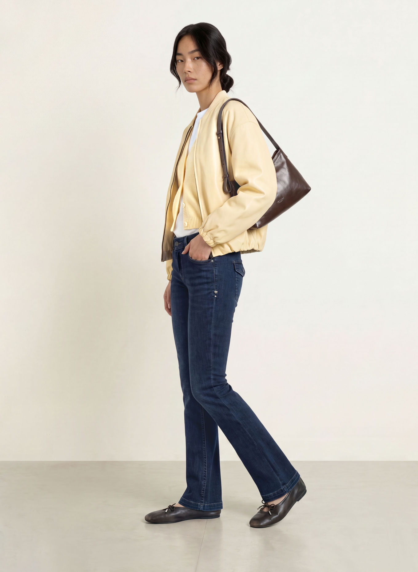 Buena Vista Bootcut Jeans: 8998 deep blue