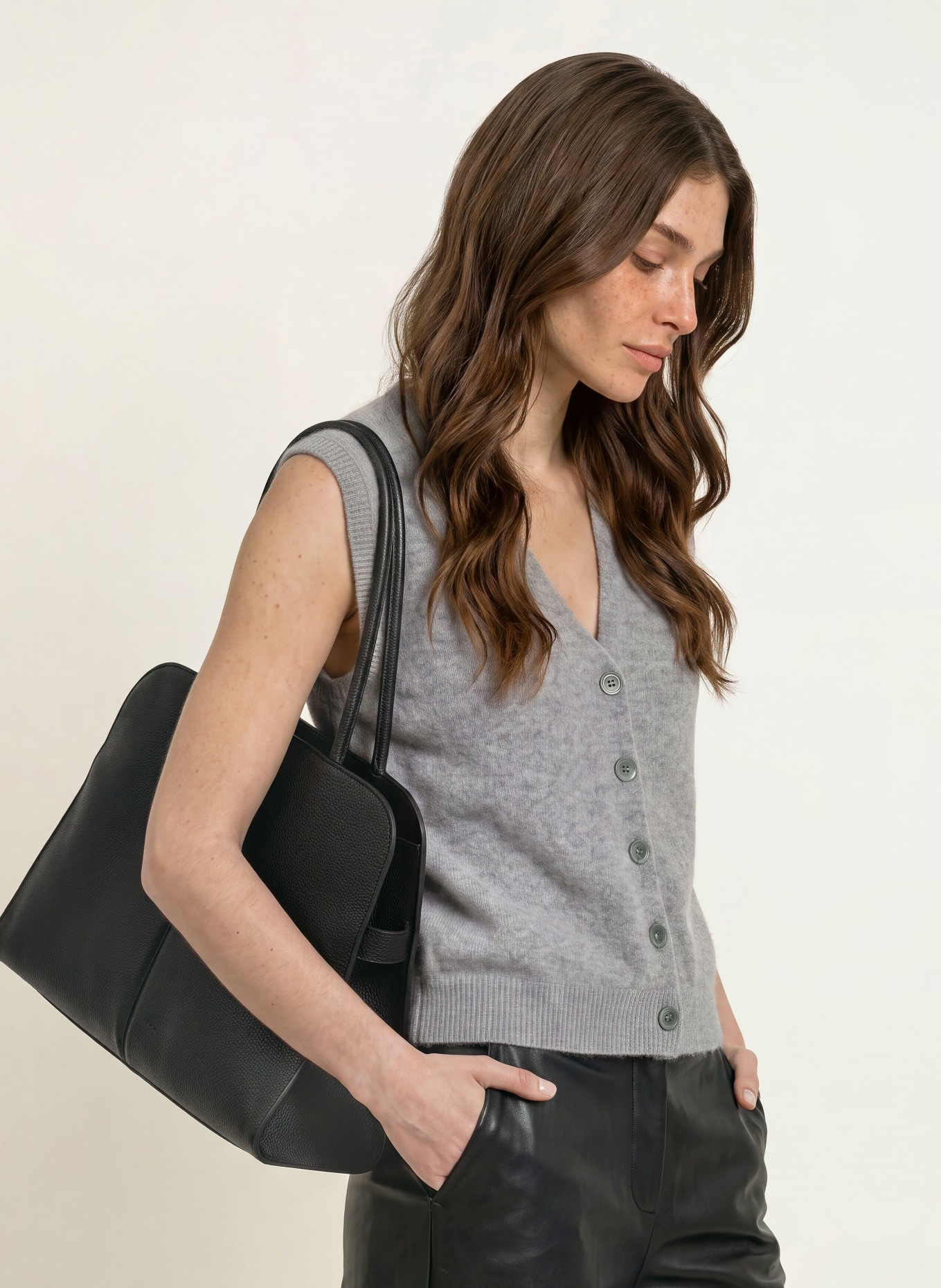 SAINTE MER Knit vest: GRAY