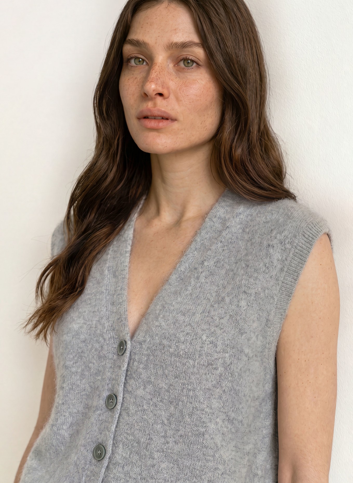 SAINTE MER Knit vest: GRAY