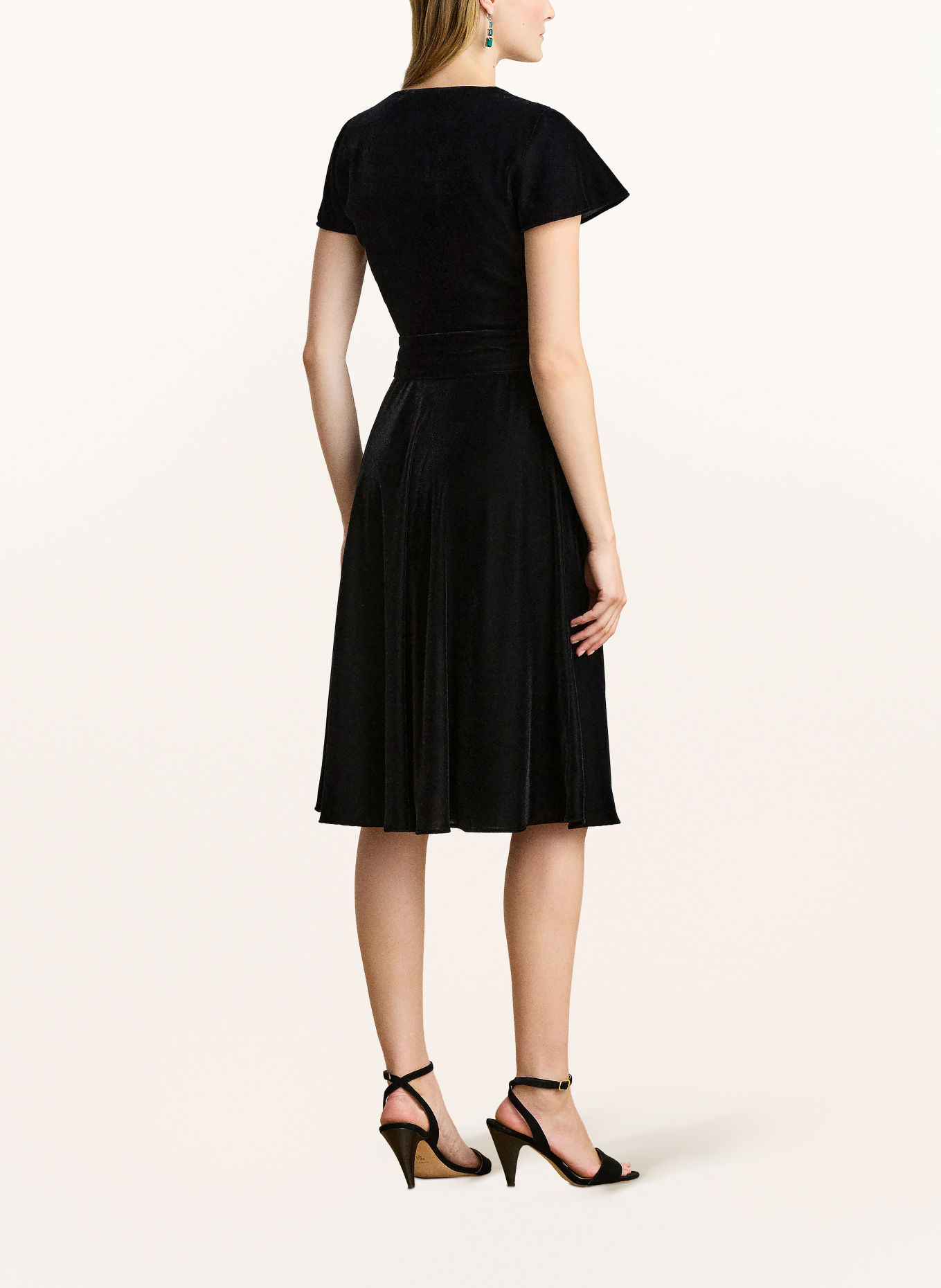 LAUREN RALPH LAUREN Samtkleid in Wickeloptik: SCHWARZ