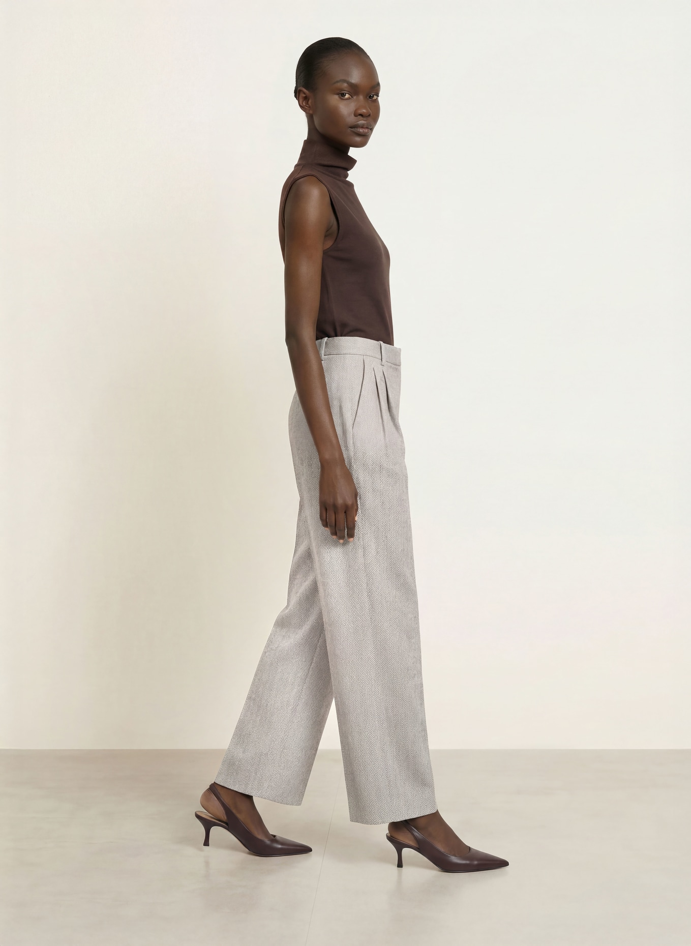REISS Top HONEY: DARK BROWN