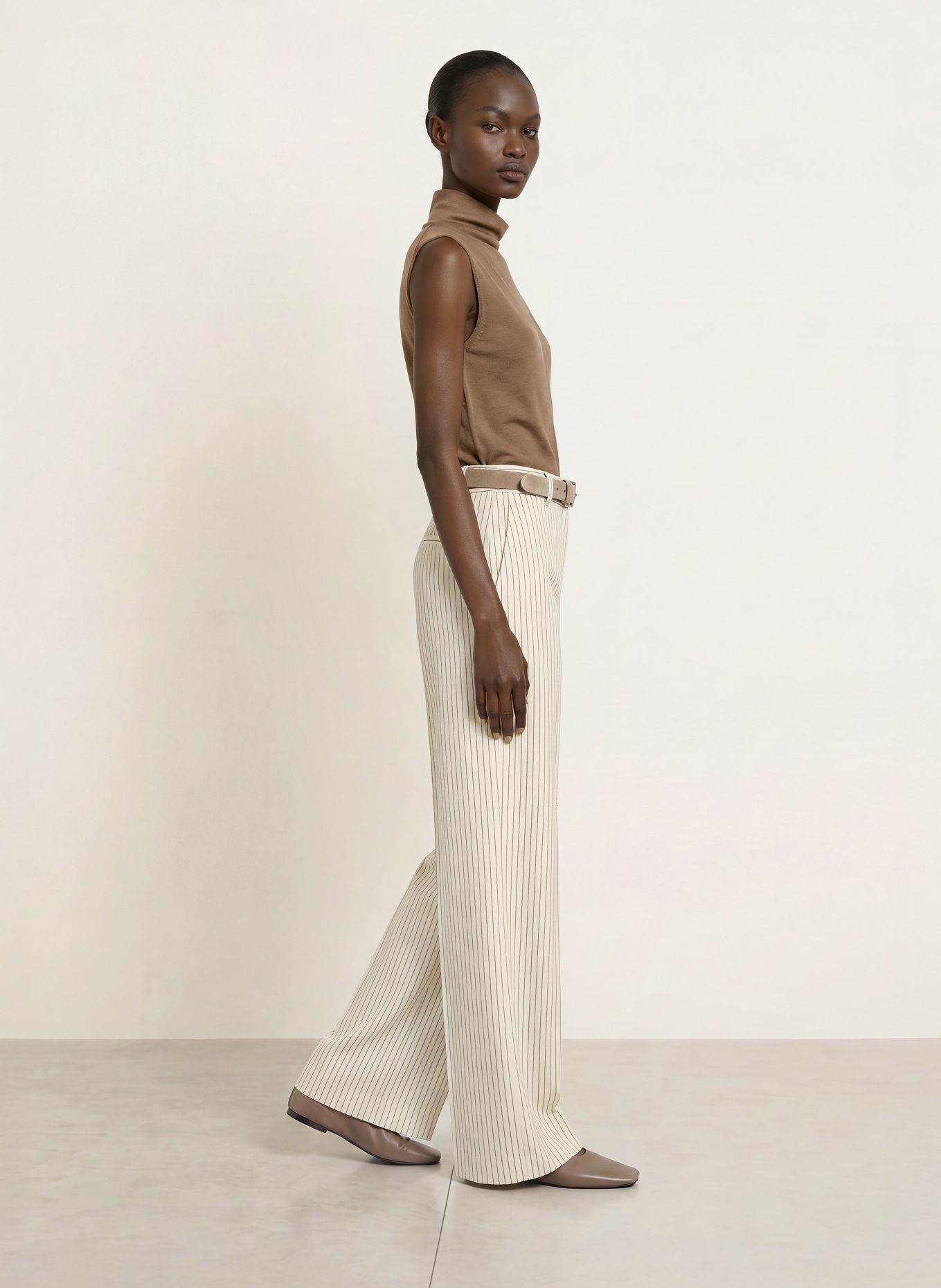REISS Top HONEY: KAKI