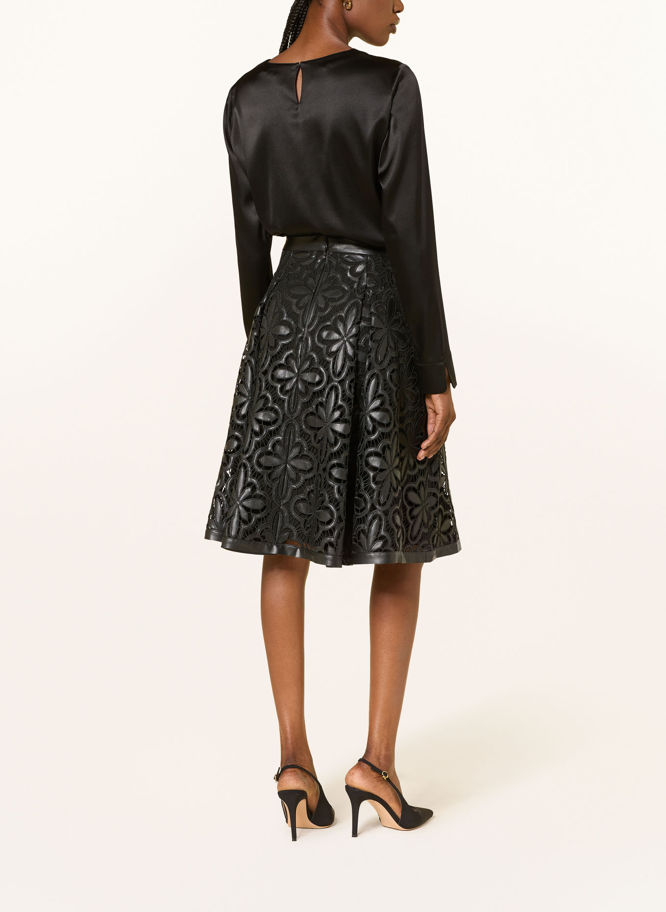 TALBOT RUNHOF Leather-look lace skirt: BLACK