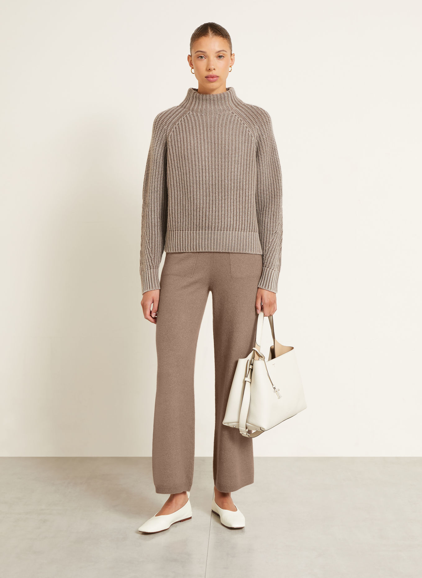 IRIS von ARNIM NIVELLE Knit Pants with Cashmere: TAUPE
