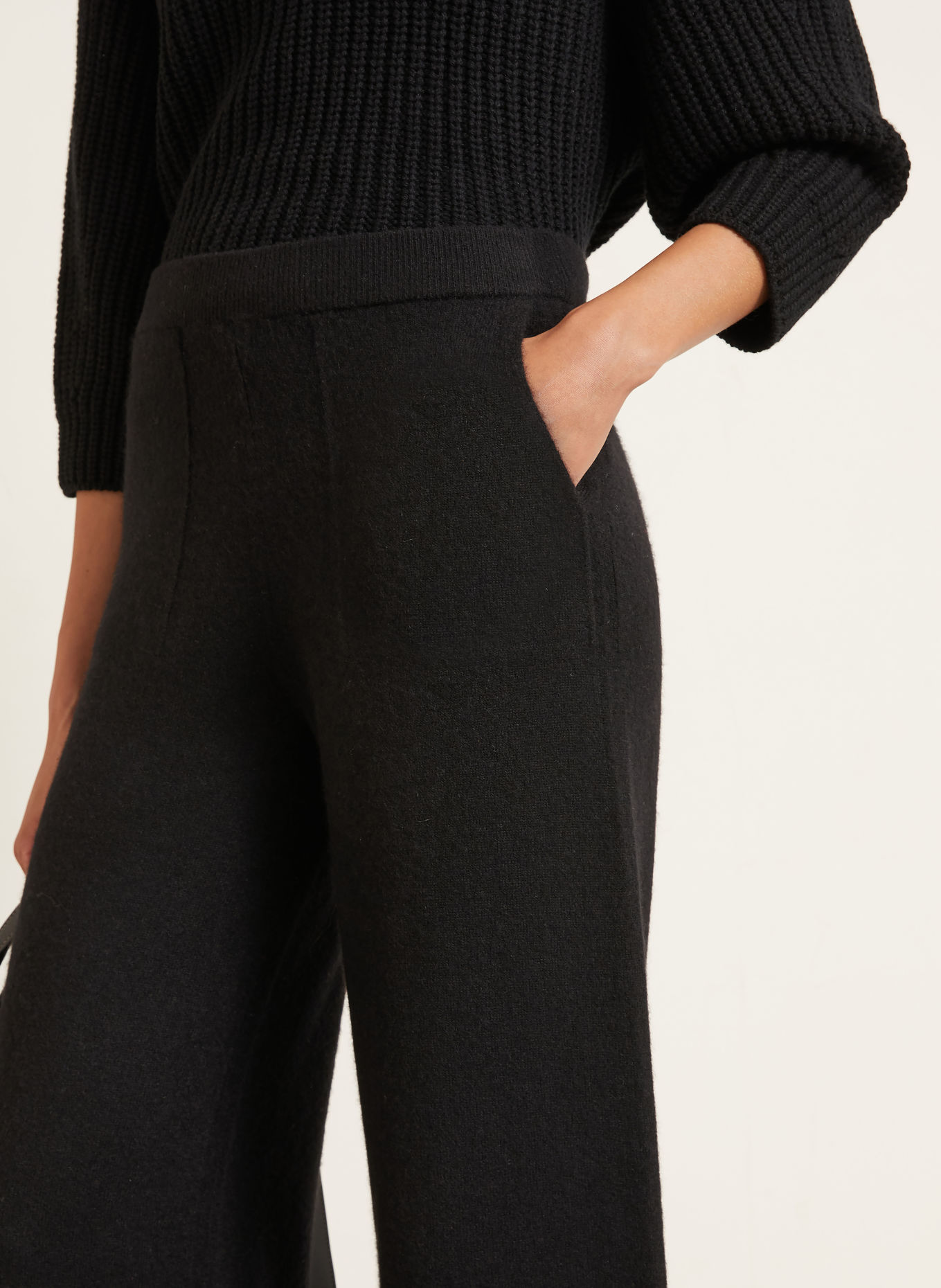 IRIS von ARNIM NIVELLE Knit Pants with Cashmere: BLACK