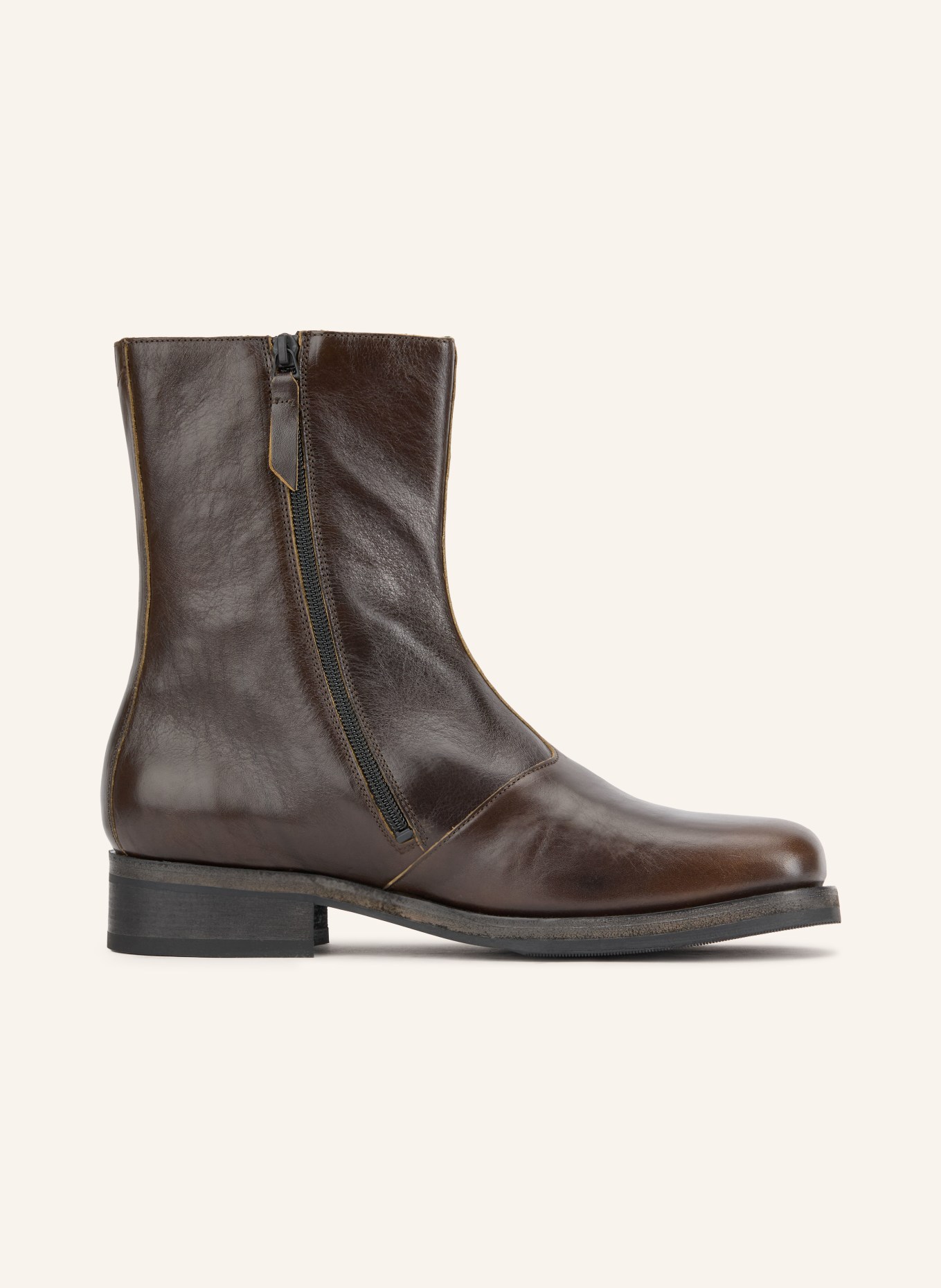 OUR LEGACY CAMION Boots: DARK BROWN