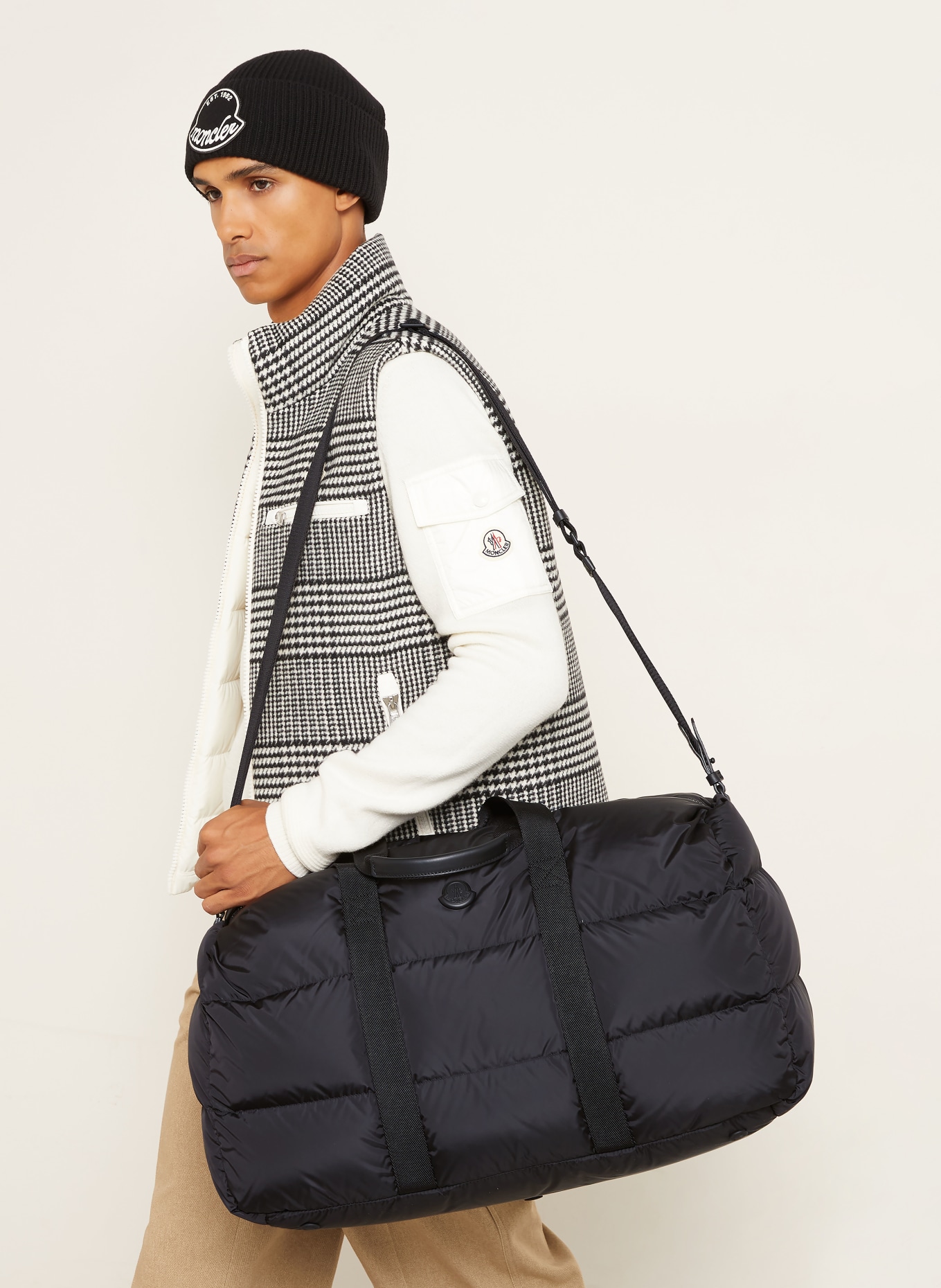MONCLER Torba weekendowa CARADOC DUFFLE: CZARNY