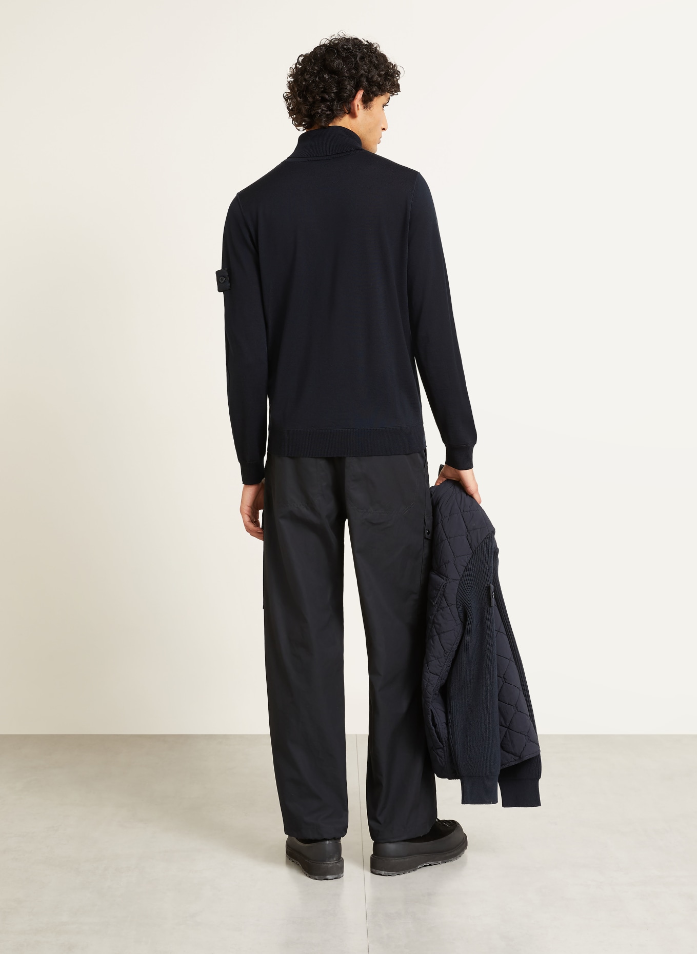STONE ISLAND Coltrui GHOST: DONKERBLAUW