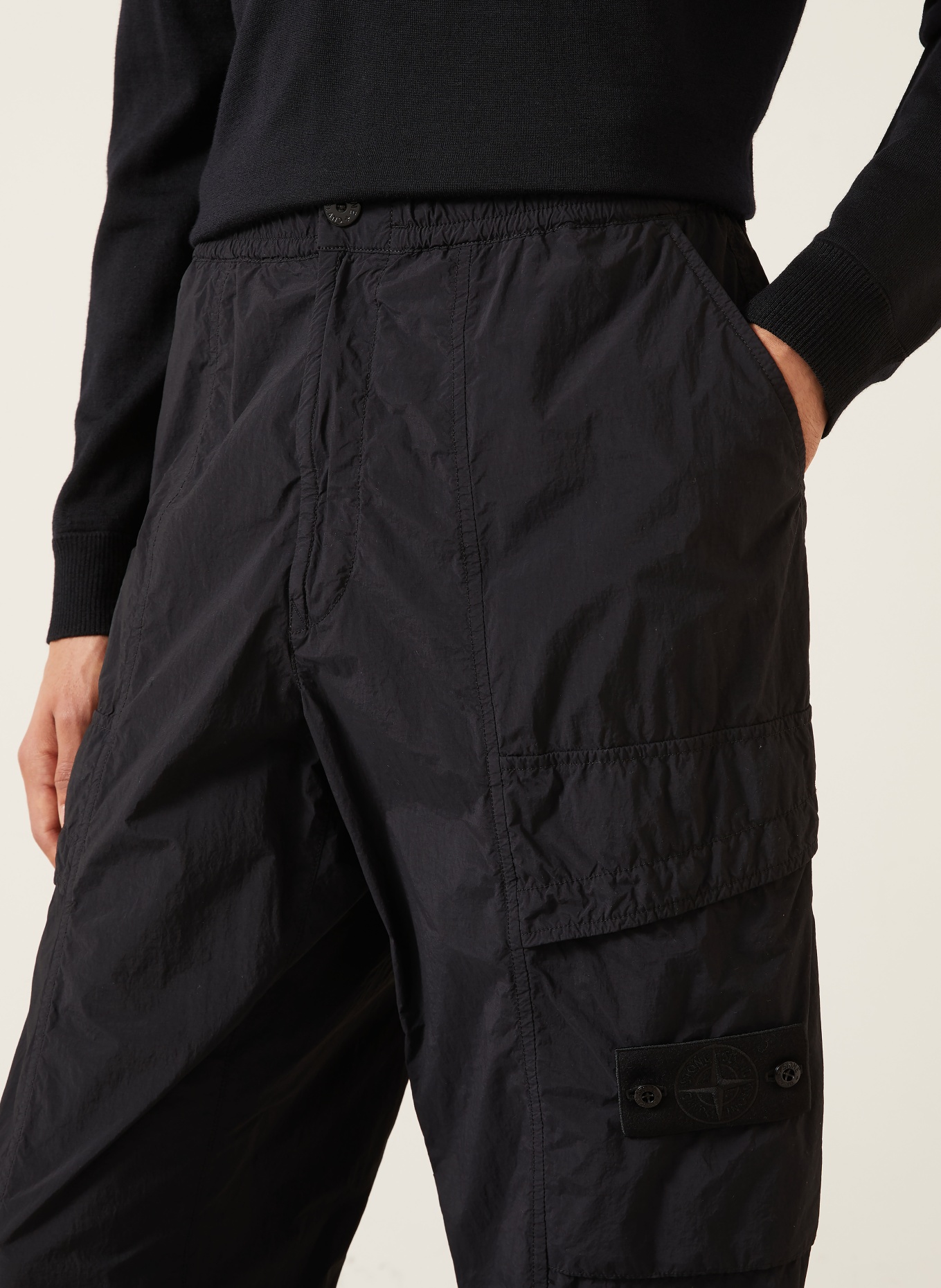 STONE ISLAND Cargobroek GHOST: ZWART