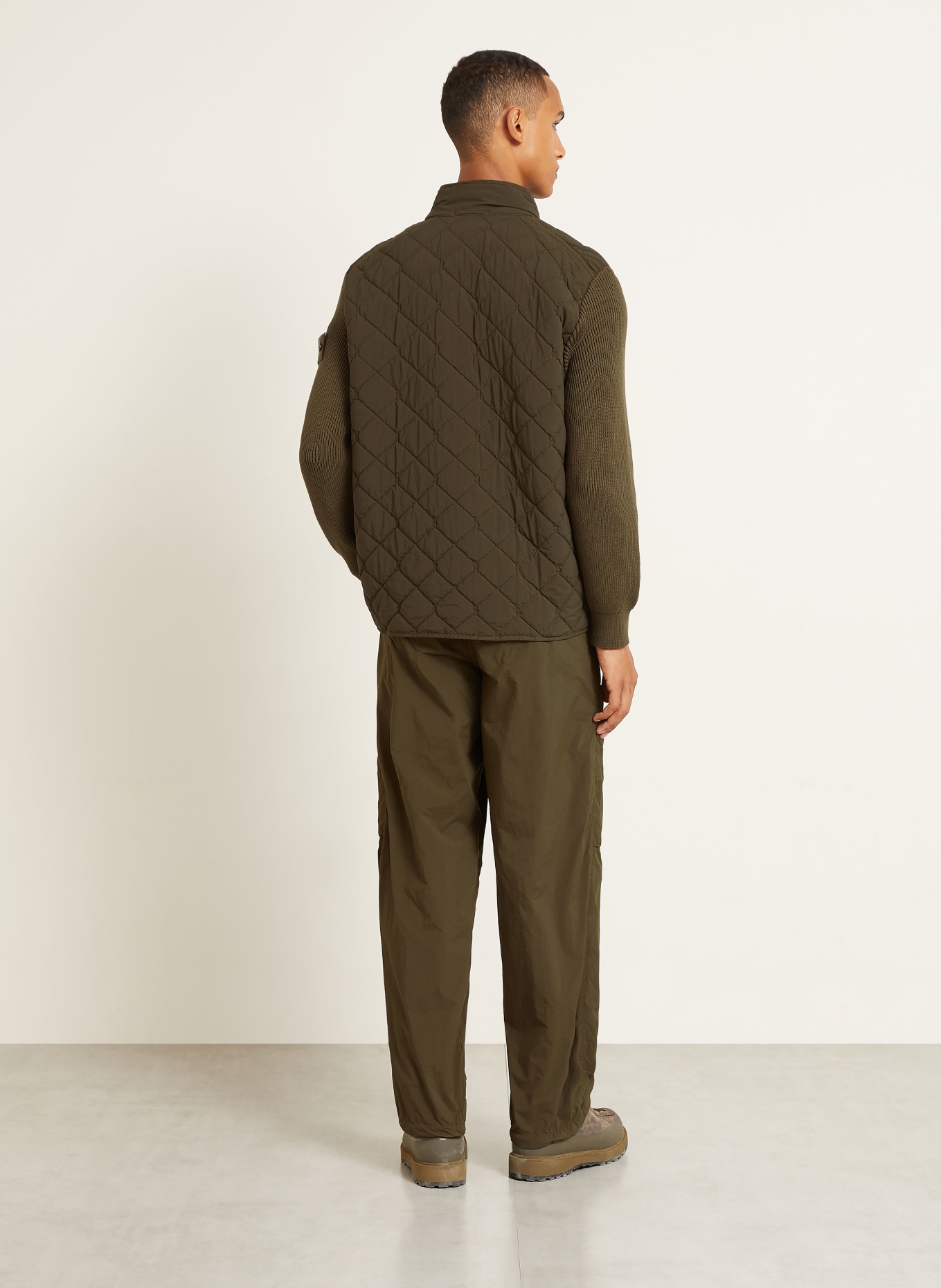 STONE ISLAND Prošívaná bunda GHOST z kombinace materiálů: KHAKI