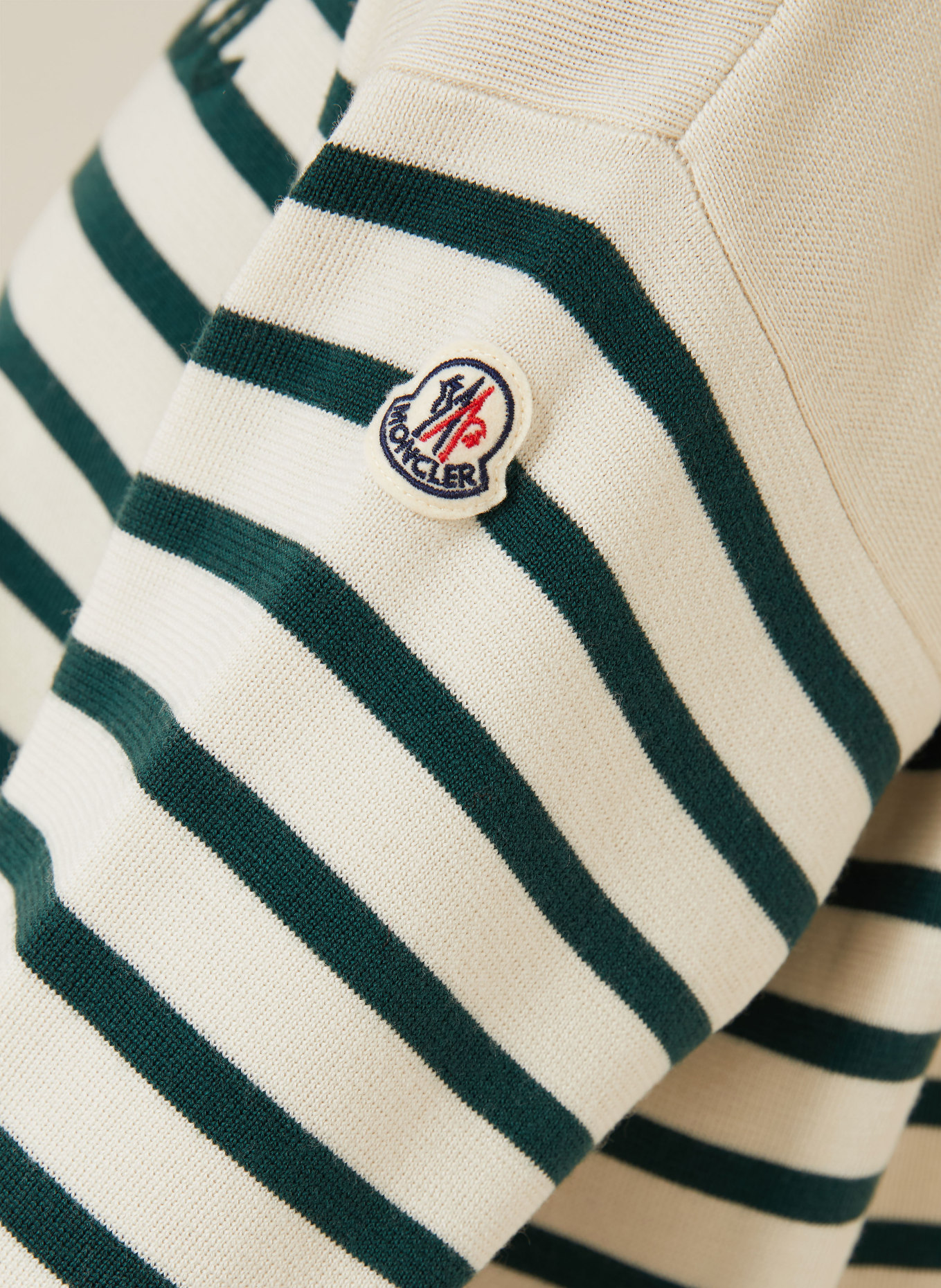 MONCLER Pullover: CREME / DUNKELGRÜN