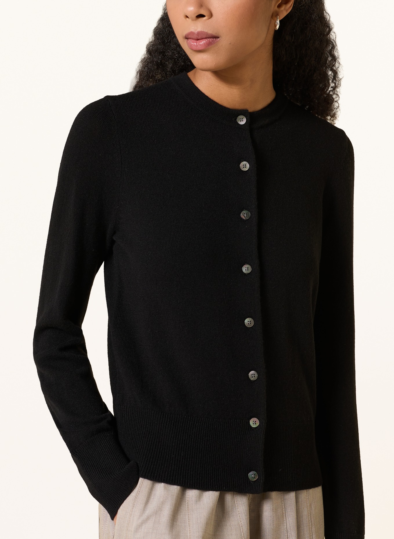 Rhea. Cashmere Cardigan: BLACK