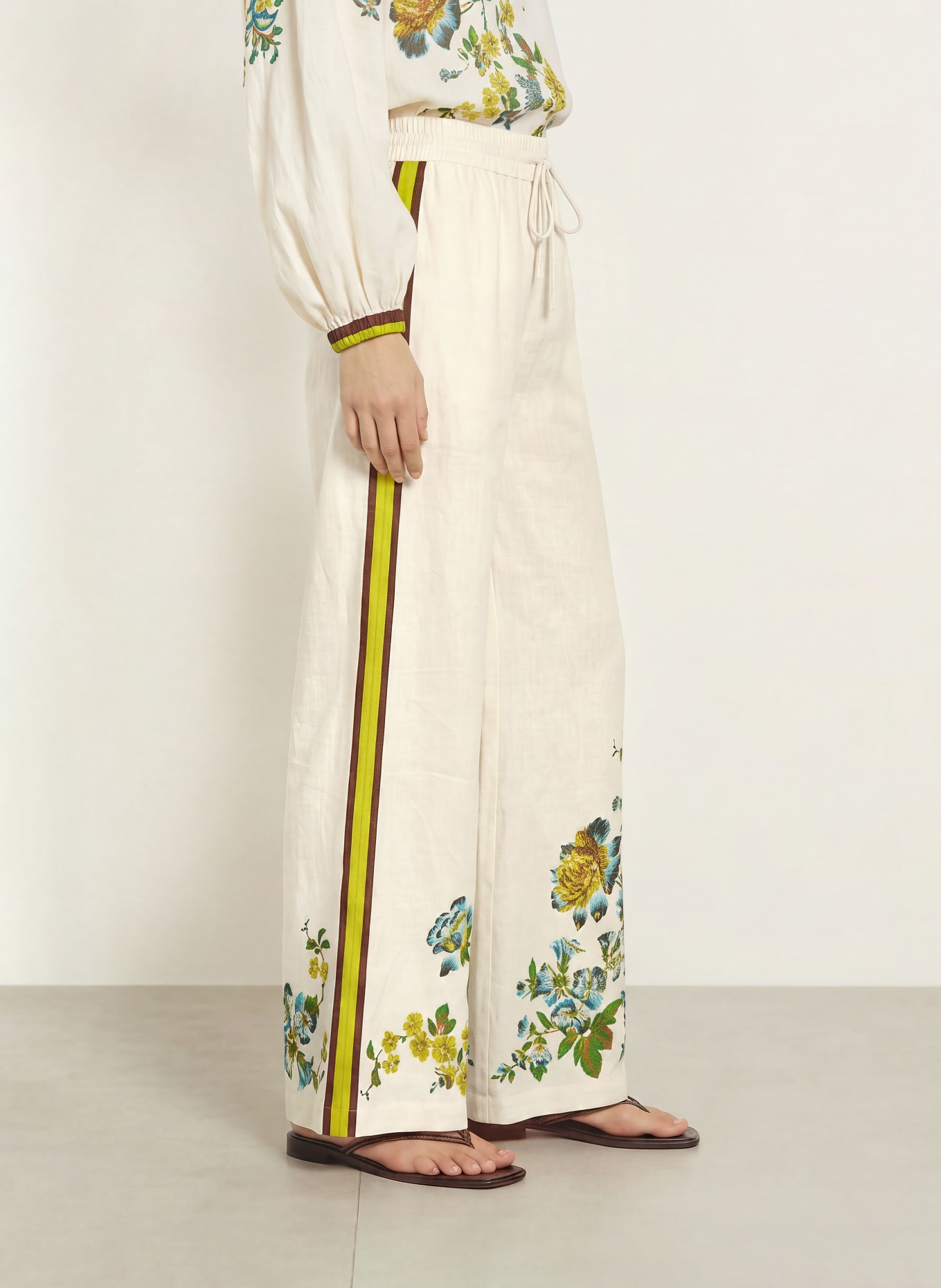 ALÉMAIS Leinenhose PHYLLIS mit Galonstreifen: CREME / BRAUN / NEONGRÜN