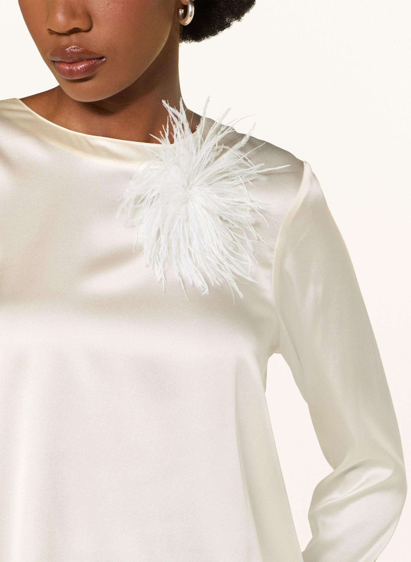 (THE MERCER) N.Y. Brooch: WHITE
