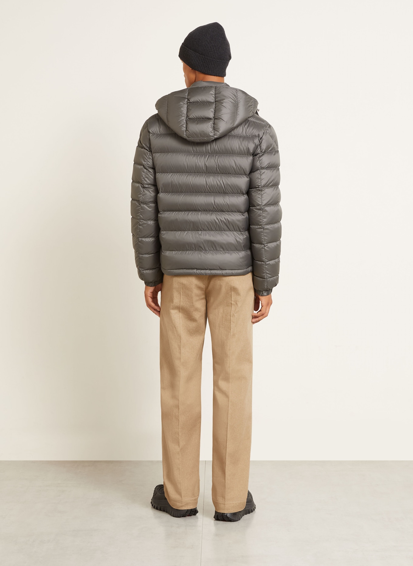 MONCLER VERITH Down Jacket with Detachable Hood: GRAY