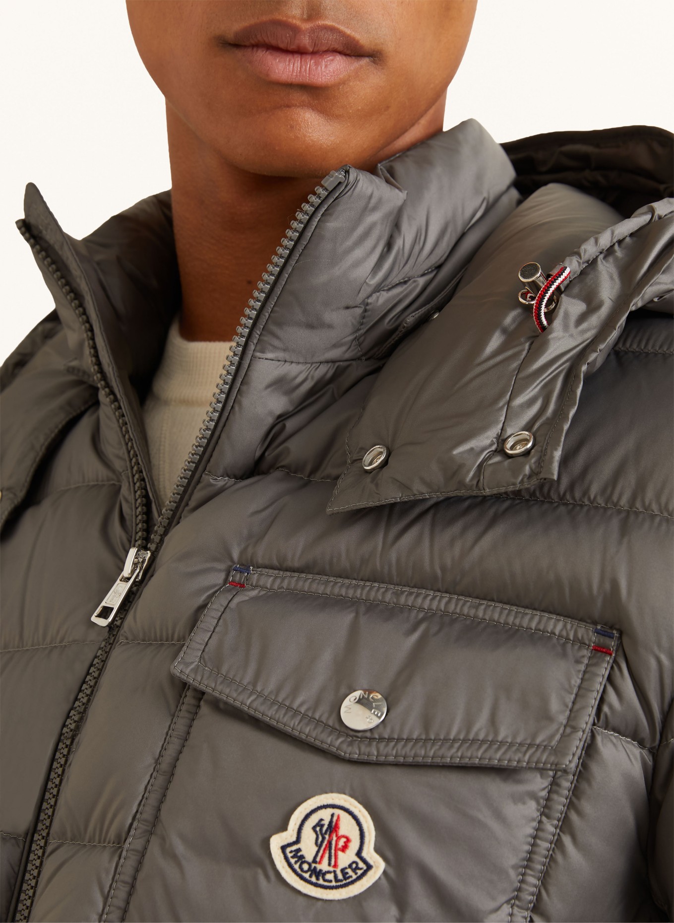 MONCLER VERITH Down Jacket with Detachable Hood: GRAY