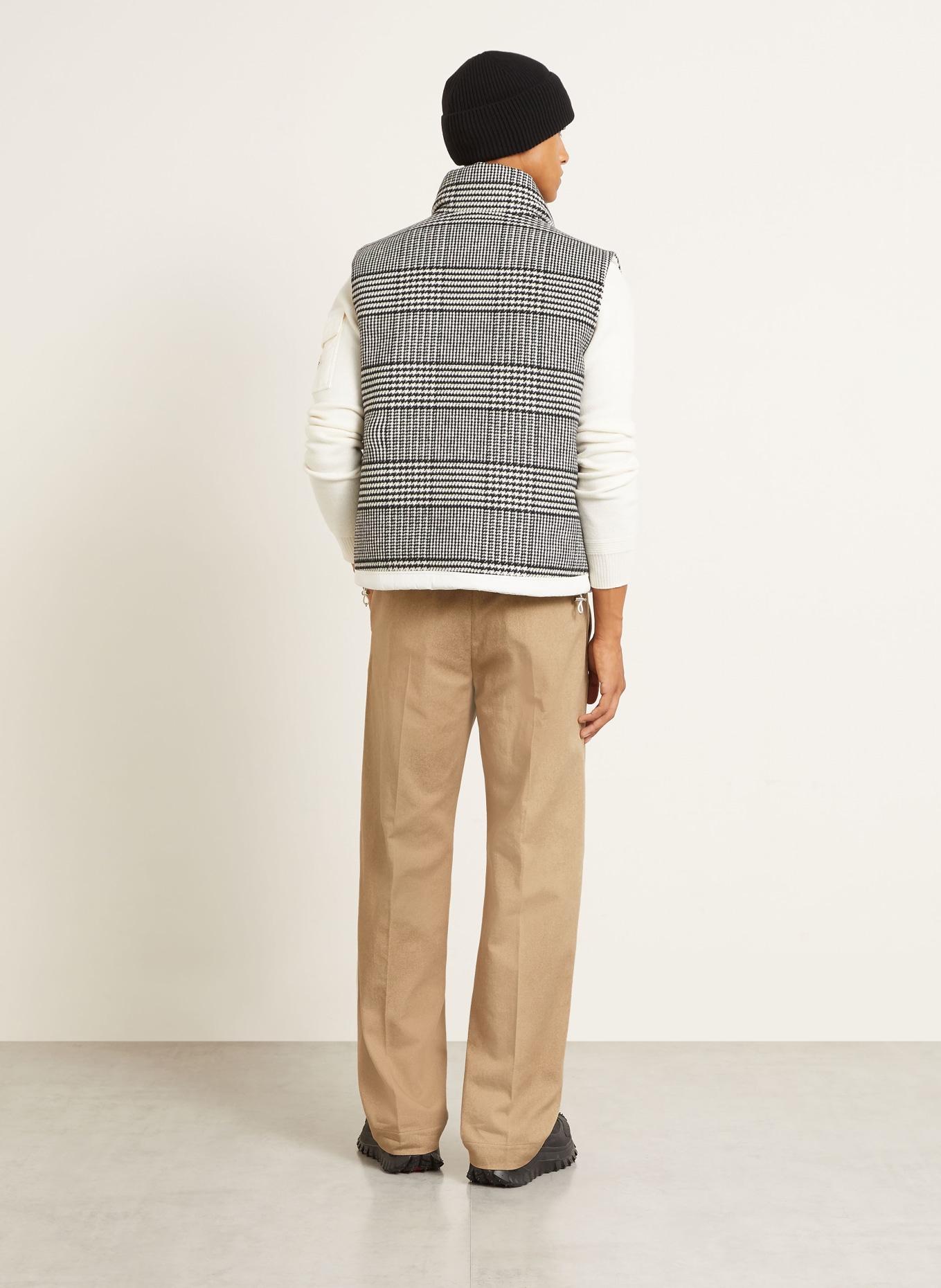 MONCLER Regular-Fit Chinos: LIGHT BROWN