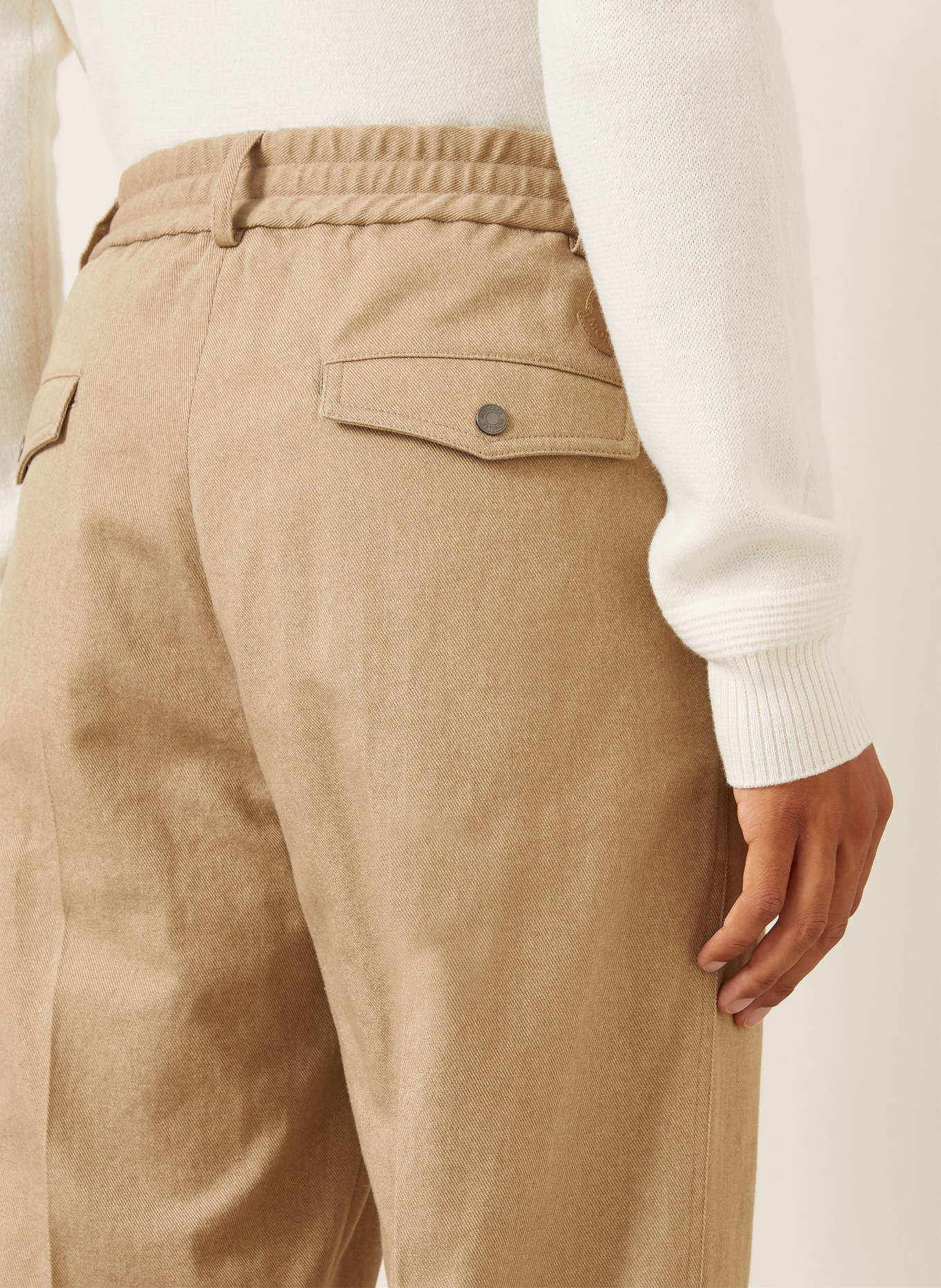 MONCLER Regular-Fit Chinos: LIGHT BROWN