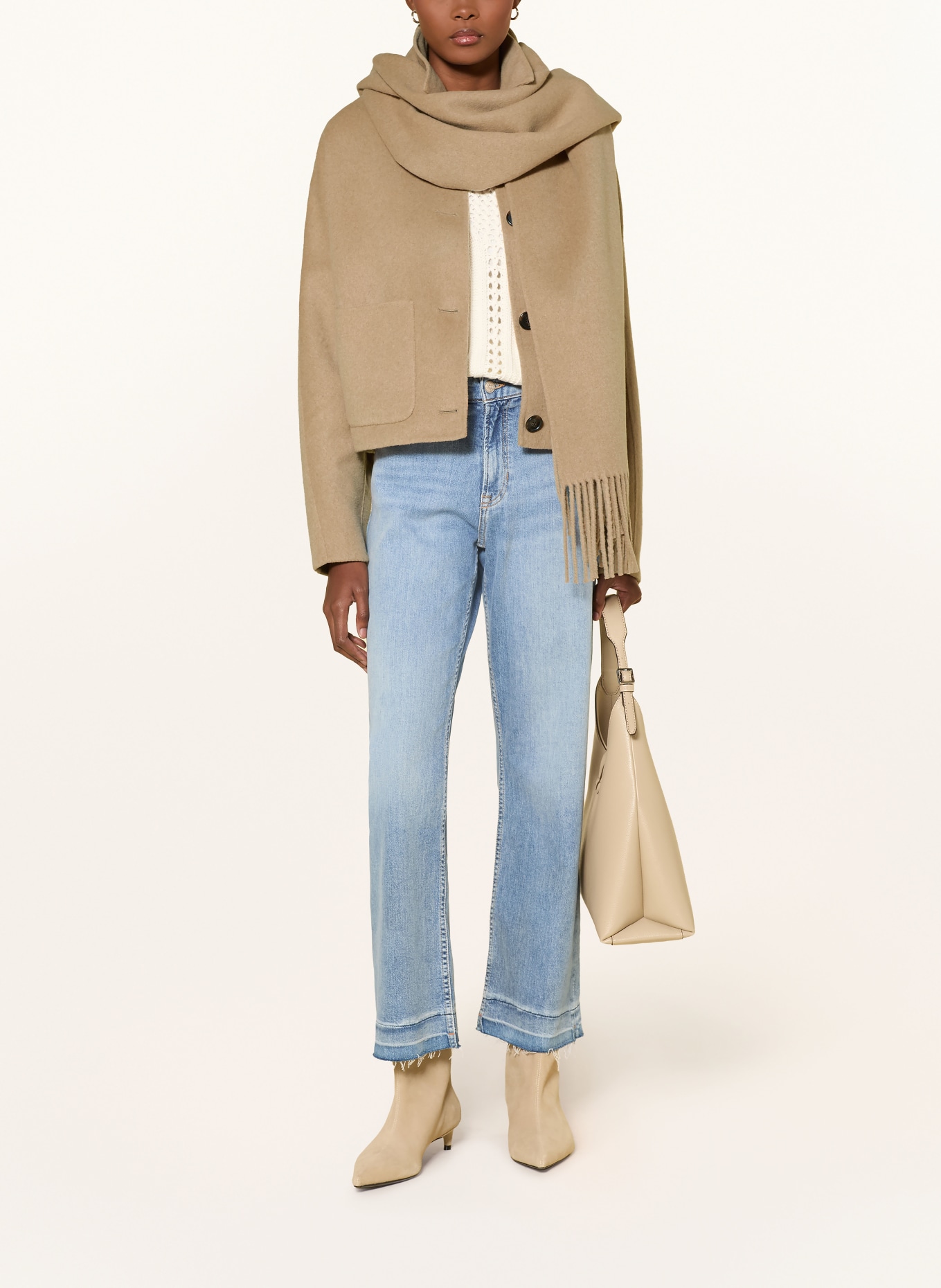 BOSS Kastenjacke CAFRINA mit abnehmbarem Schal: CAMEL