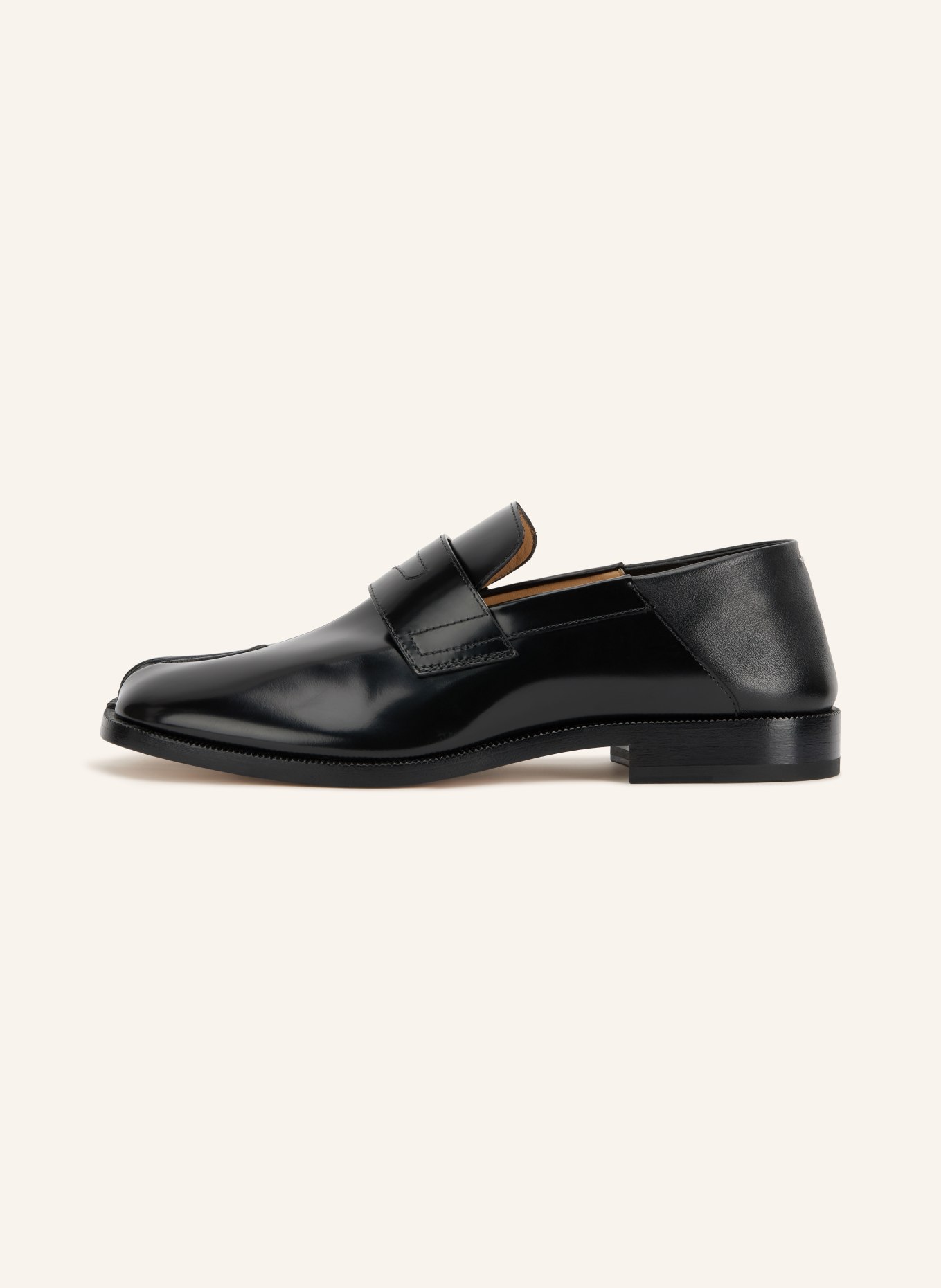 Maison Margiela TABI Penny loafer: BLACK