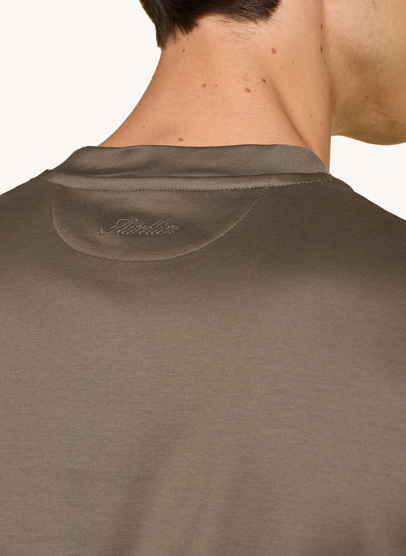 Aurélien T-Shirt: KHAKI