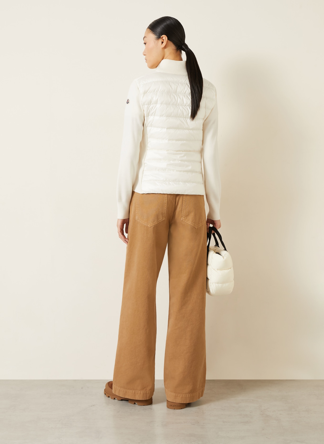 MONCLER Lightweight-Daunenjacke im Materialmix: WEISS