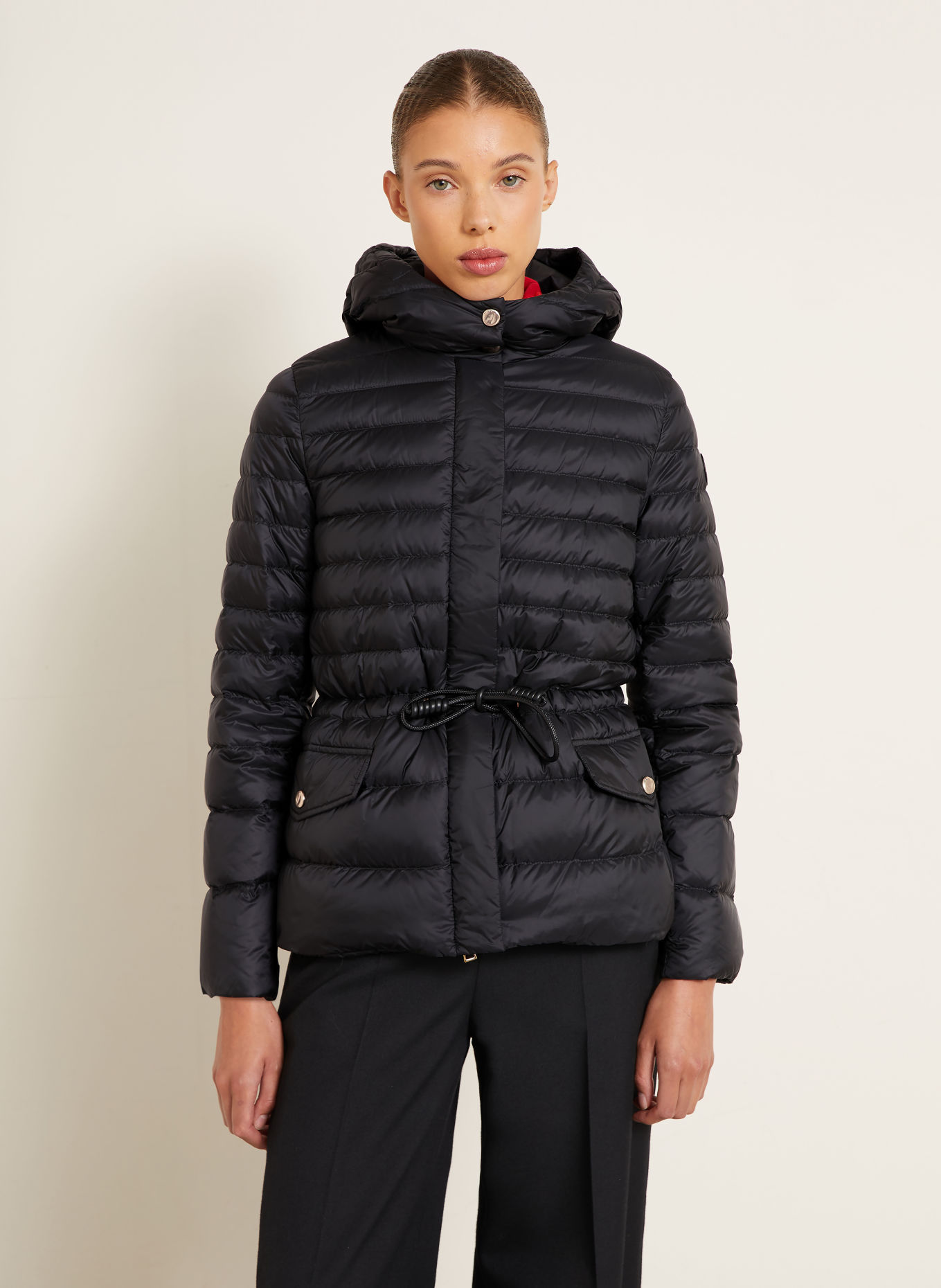 MONCLER Lehká péřová bunda RAIES: ČERNÁ