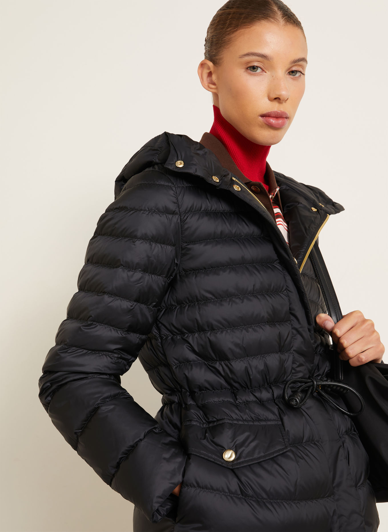 MONCLER Lehká péřová bunda RAIES: ČERNÁ
