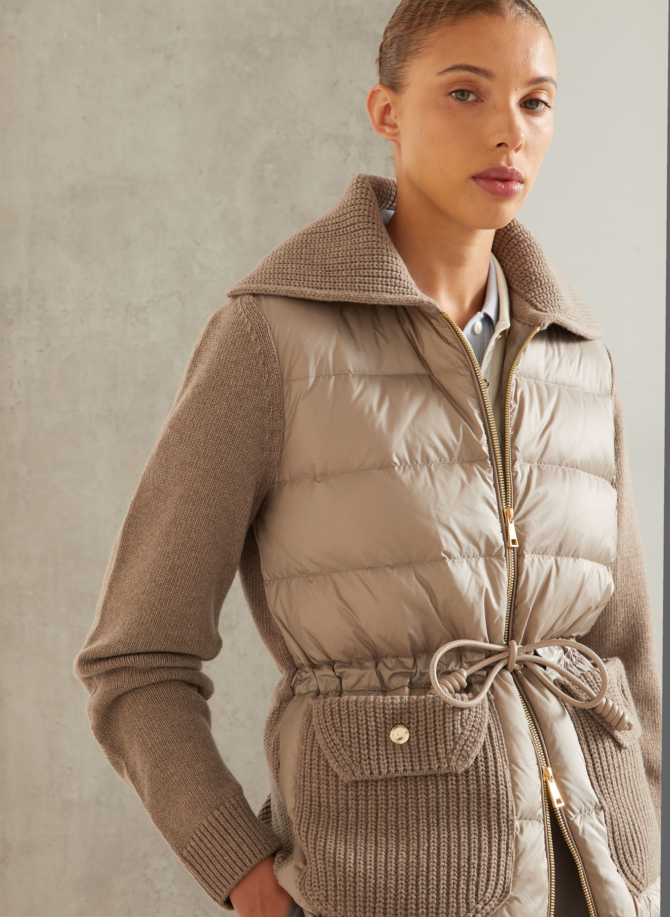 MONCLER Péřové bundy z kombinace materiálů: BÉŽOVÁ