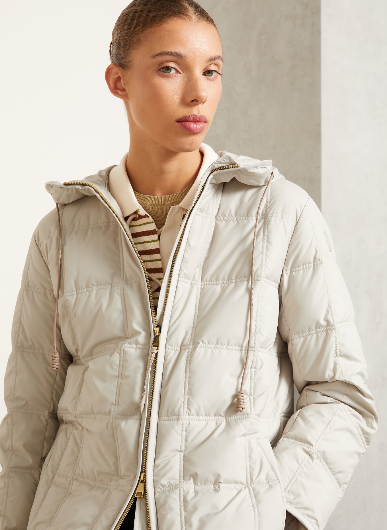 MONCLER Lehká péřová bunda CYGNET: BÉŽOVÁ