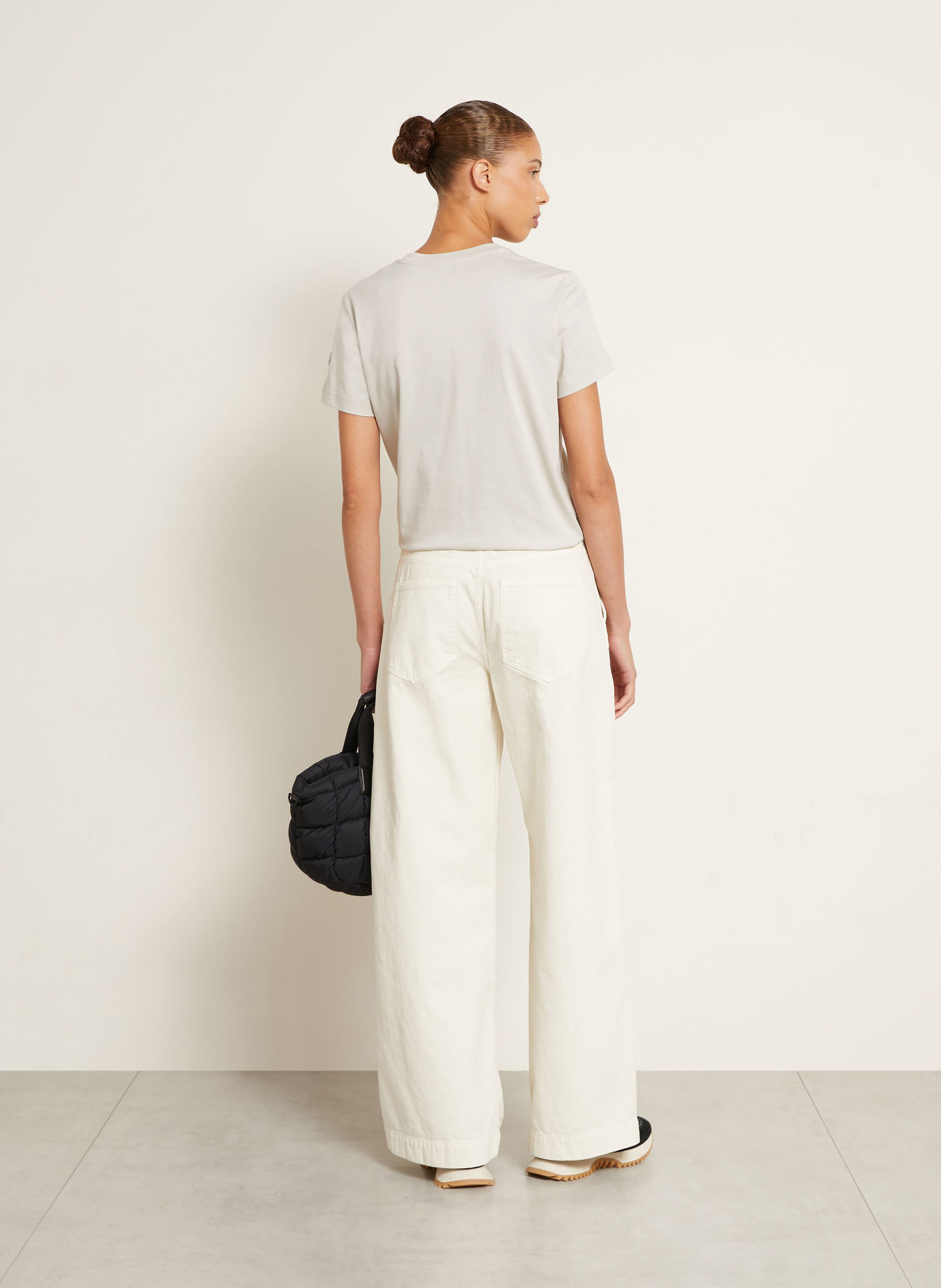 MONCLER T-shirt: BEIGE