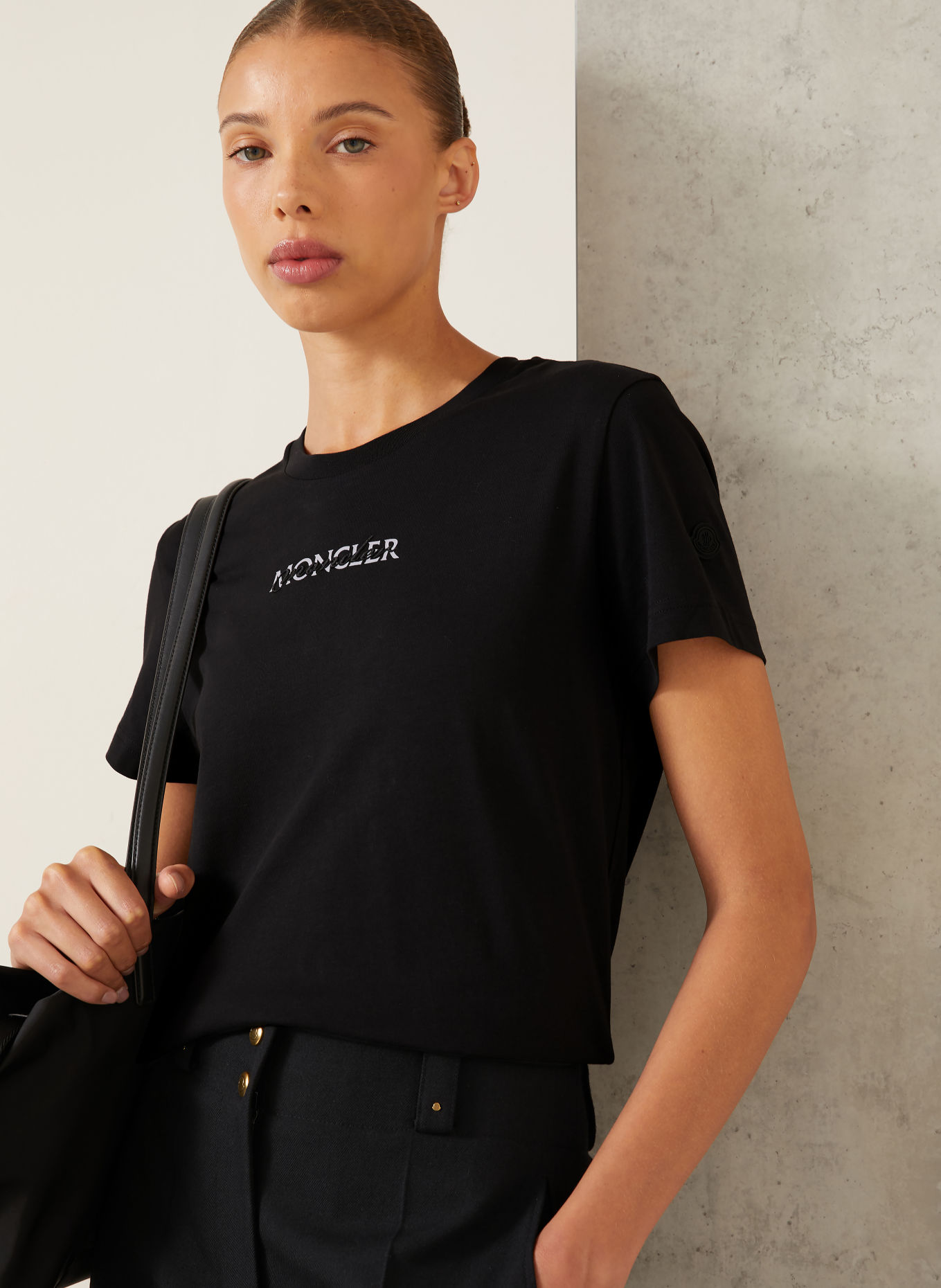 MONCLER T-shirt: BLACK
