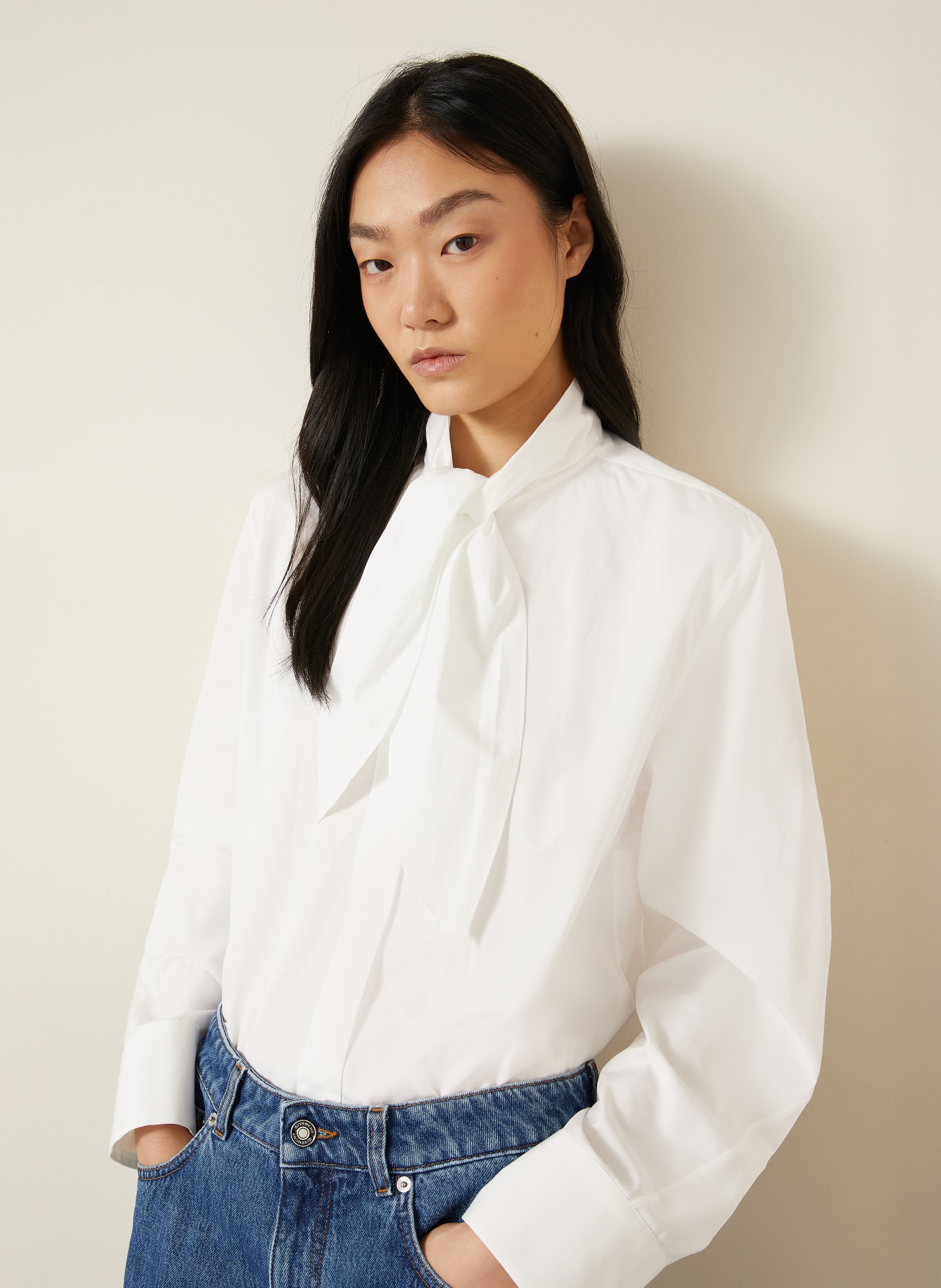 GIVENCHY Slipsblus COCOON: VIT