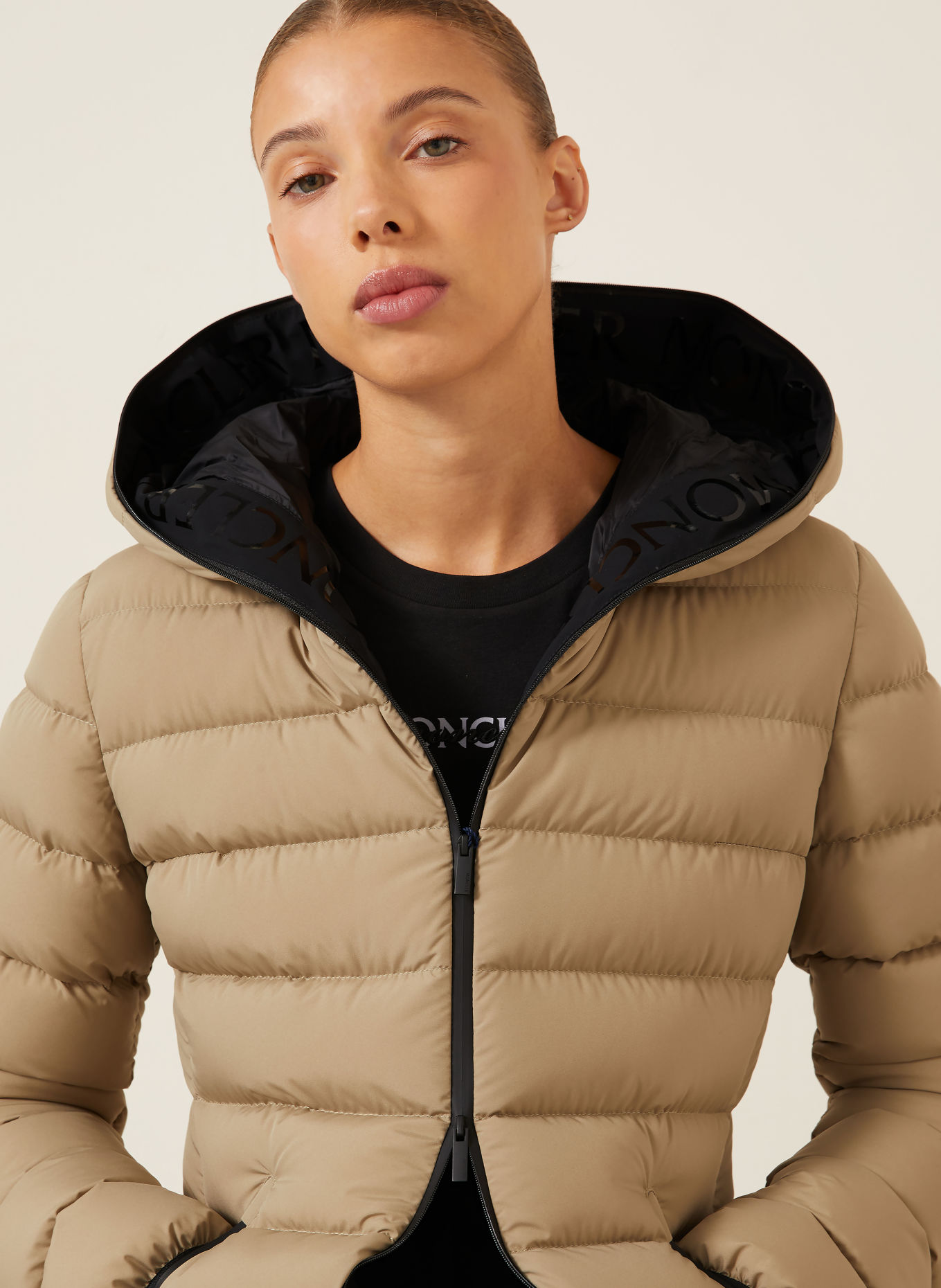 MONCLER Péřové bundy HERBES: BÉŽOVÁ