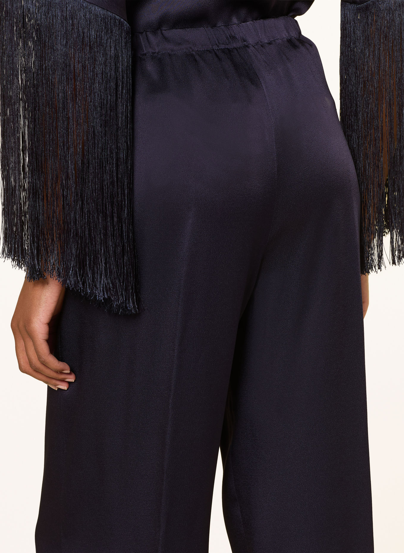 ANTONELLI firenze Marlenehose aus Satin: DUNKELLILA
