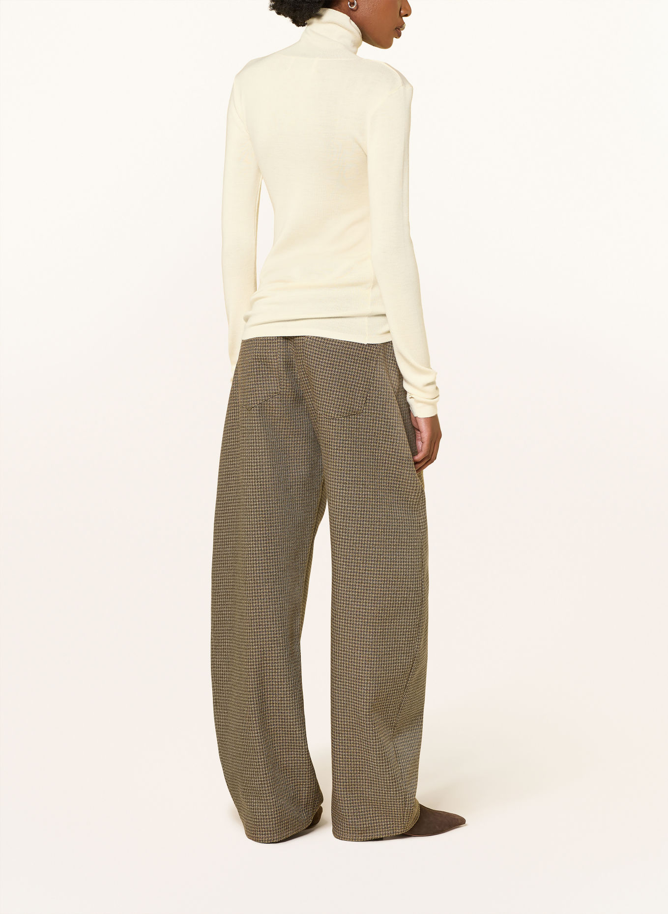 RHÚNE Rollkragenpullover CAEL: ECRU
