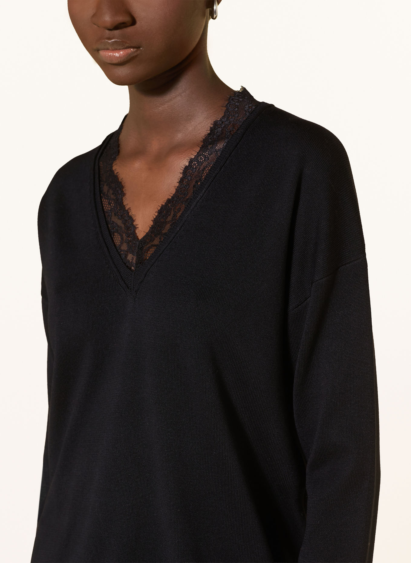 s.Oliver BLACK LABEL Pullover mit Spitze: SCHWARZ