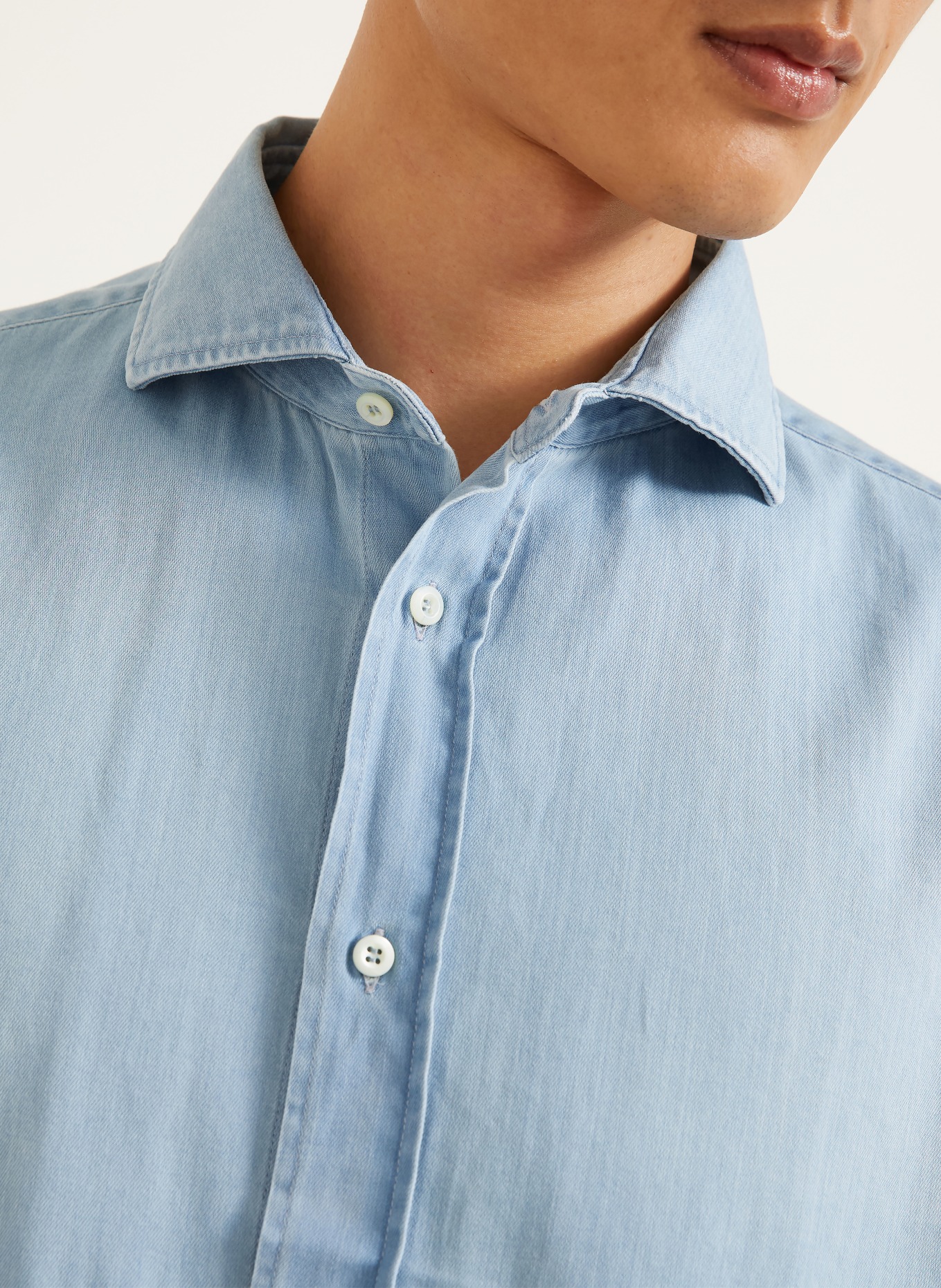 BRUNELLO CUCINELLI Jeanshemd Comfort Fit: LICHTBLAUW
