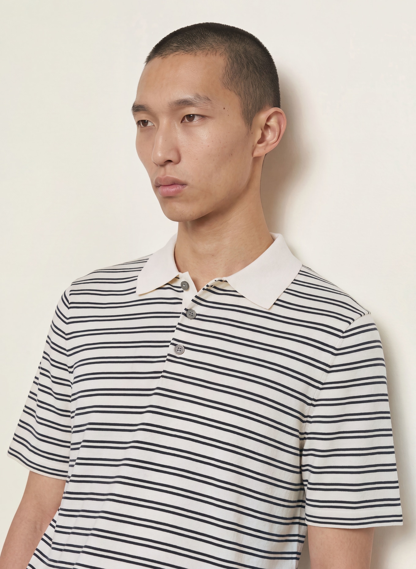 ARKET Polo en maille: ÉCRU / NOIR