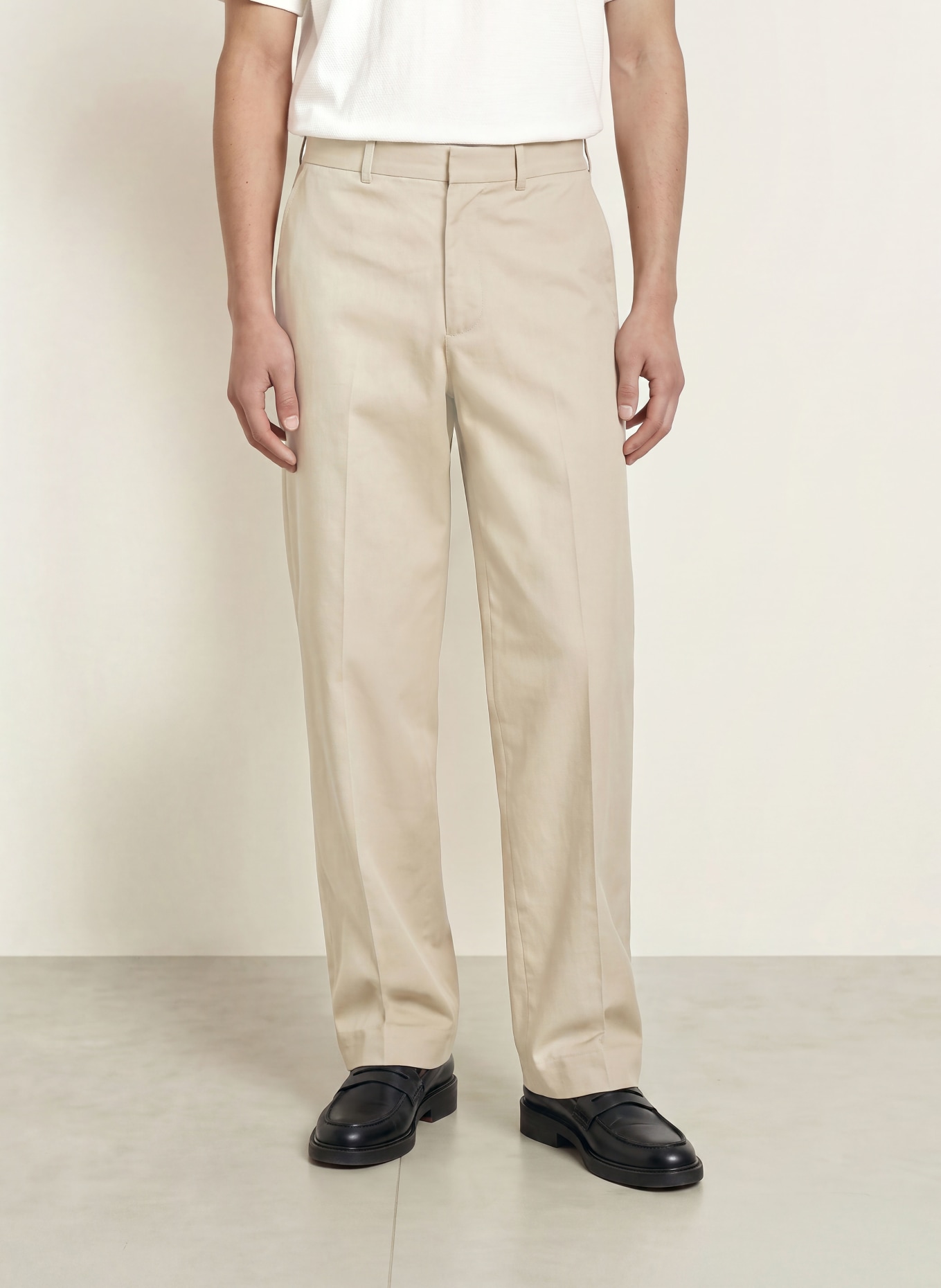 ARKET Chino coupe classique: BEIGE