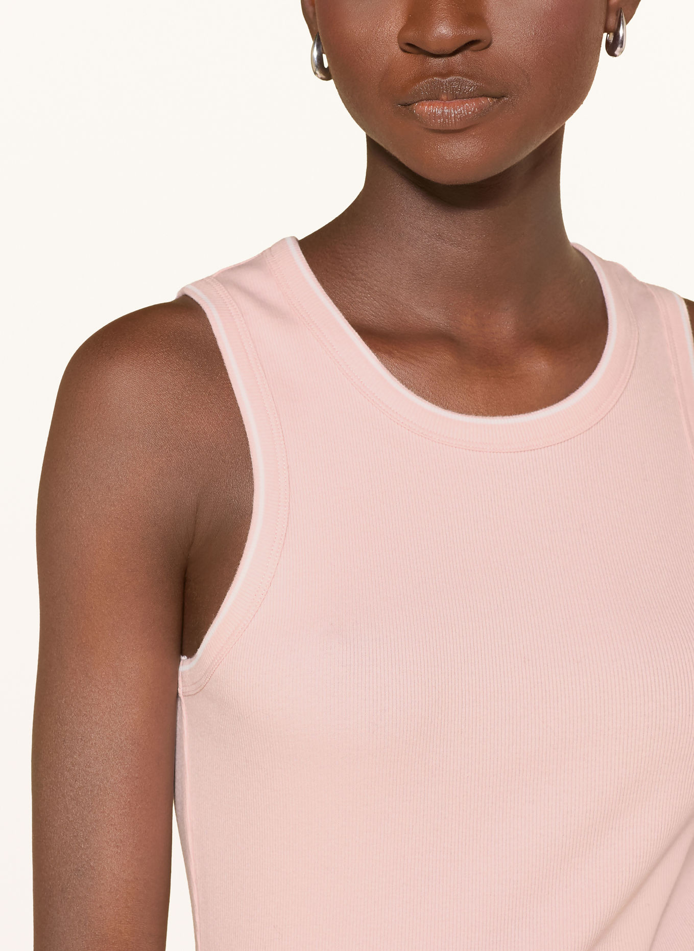 OPUS Top ILESSO: ROZE