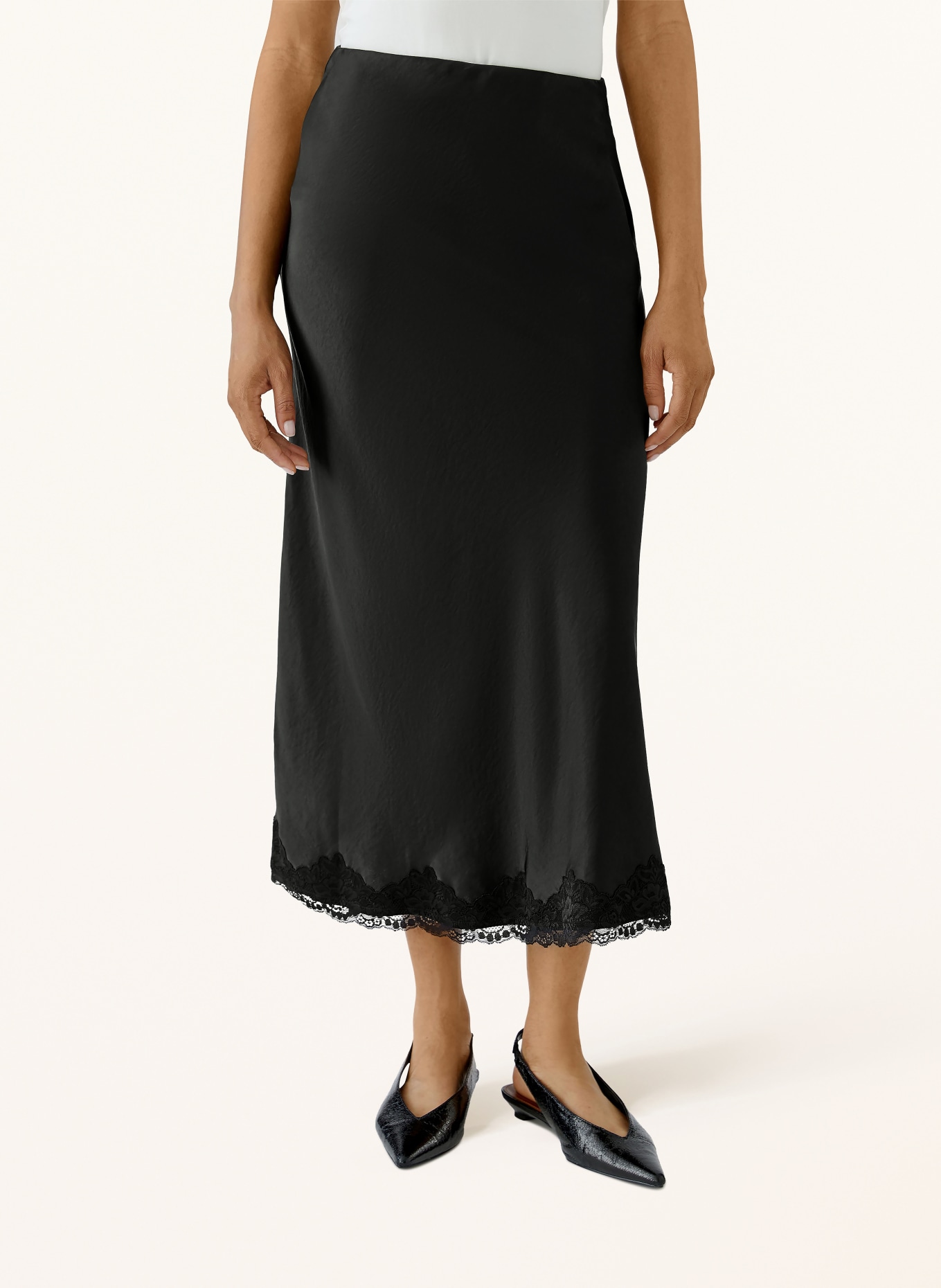 oui Satinrock mit Spitze: SCHWARZ