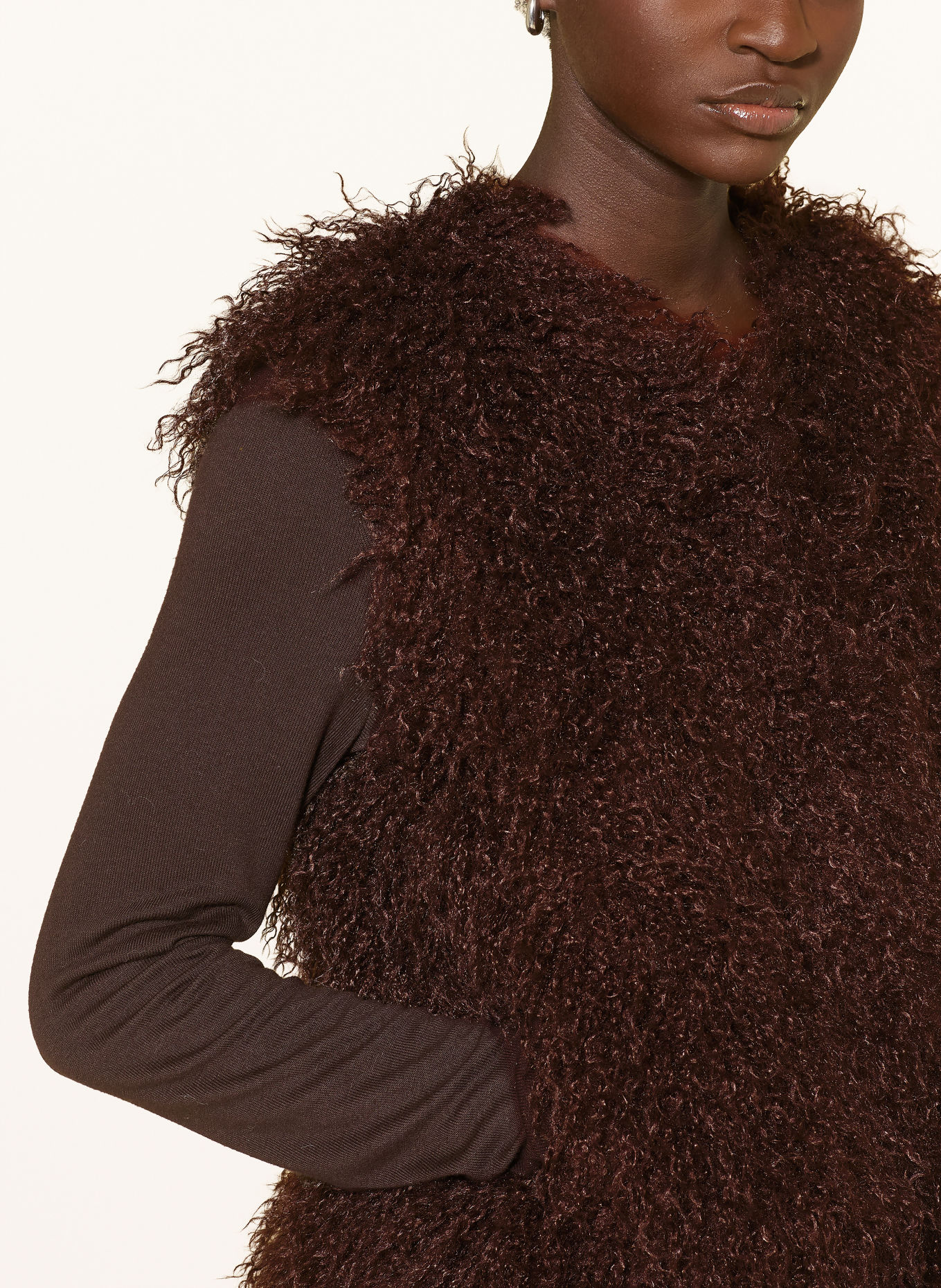 oui Faux Fur Vest: DARK BROWN