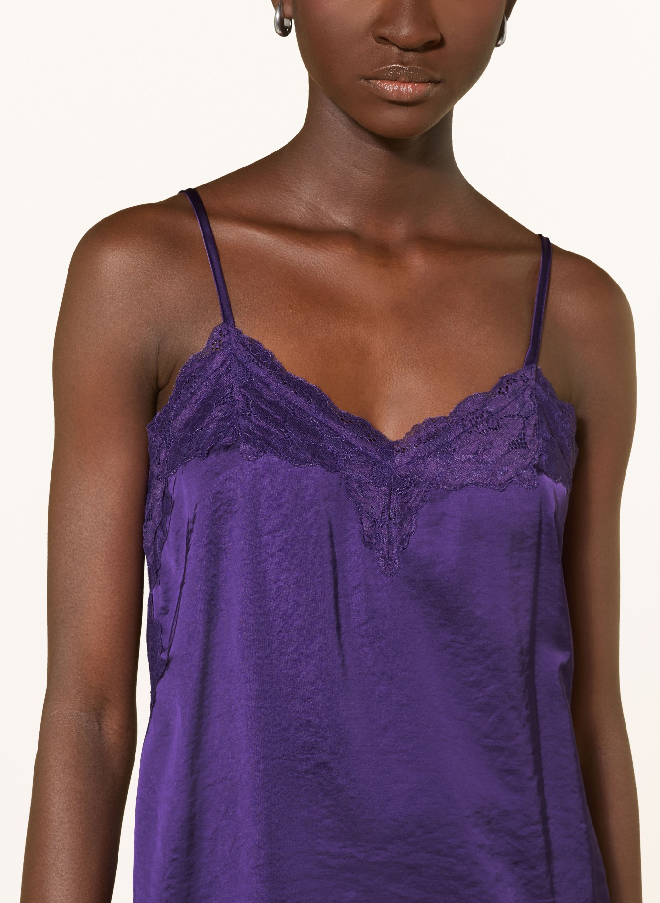 oui Satintop mit Spitze: LILA