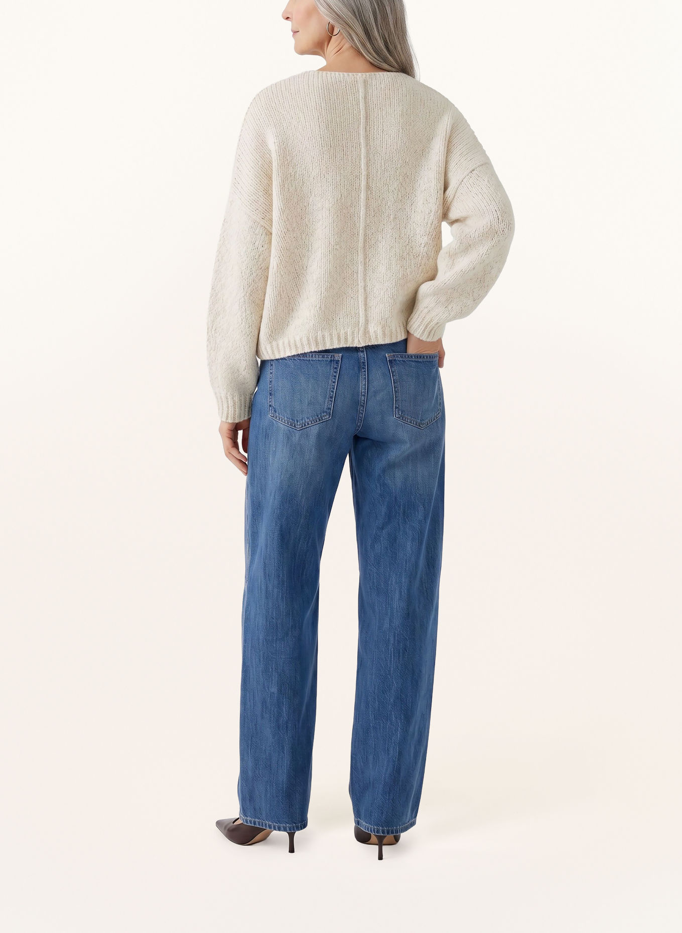 oui Trui: BEIGE