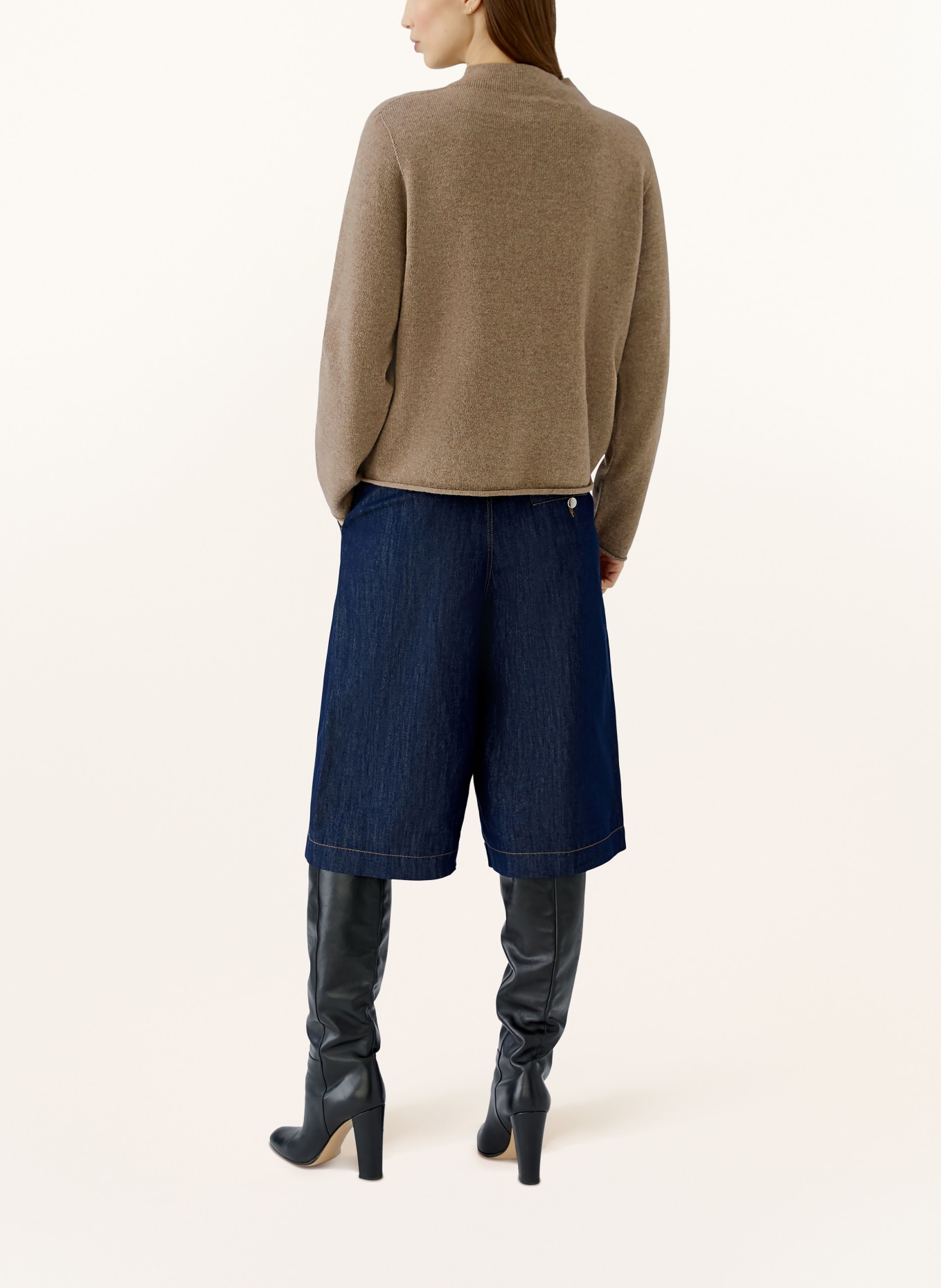 oui Trui: TAUPE