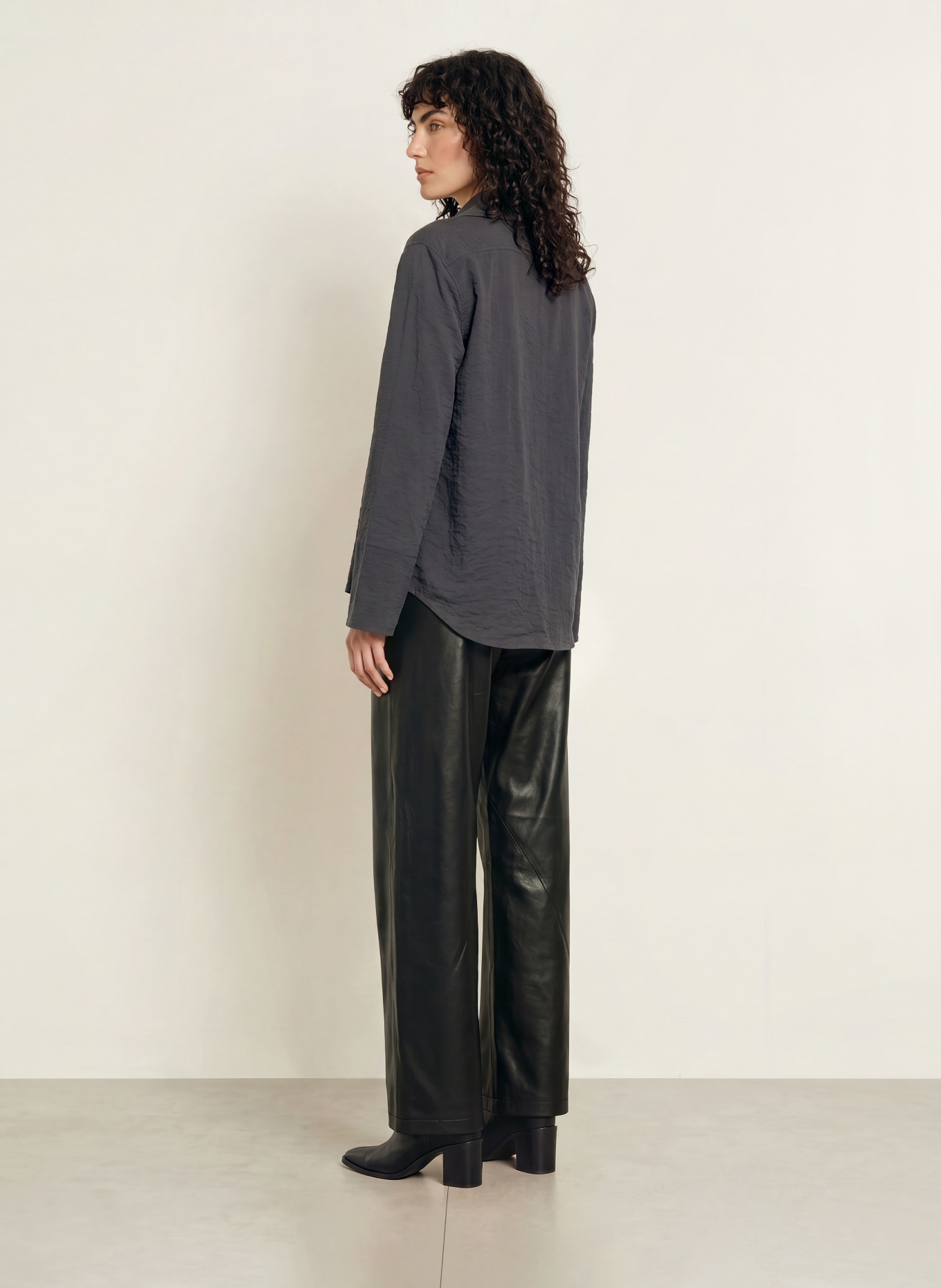 soeur LAILA Shirt blouse with Silk: DARK GRAY