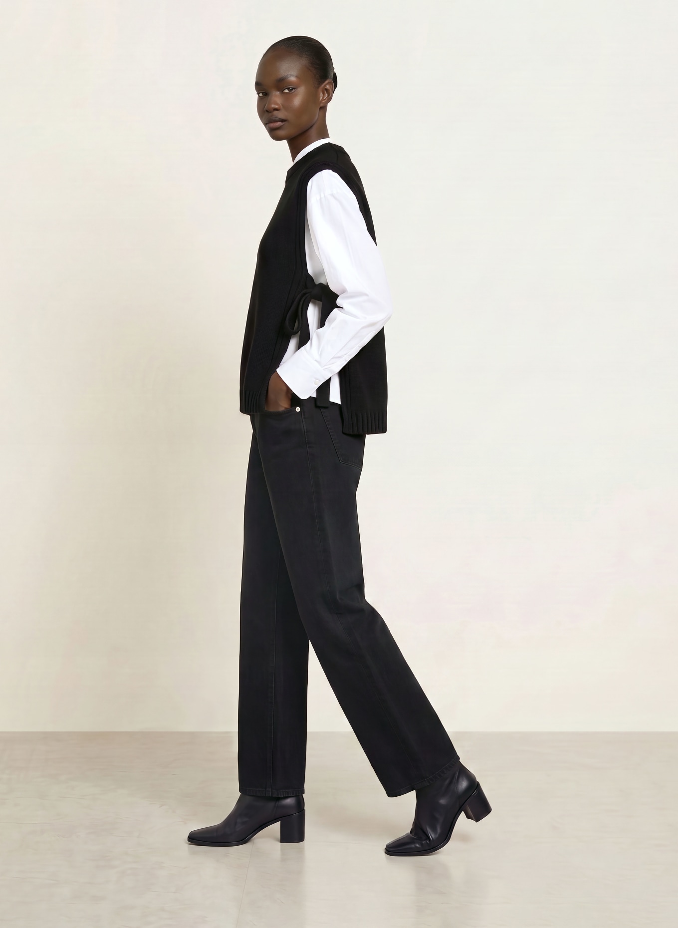 soeur  UZEL Sweater vest: BLACK