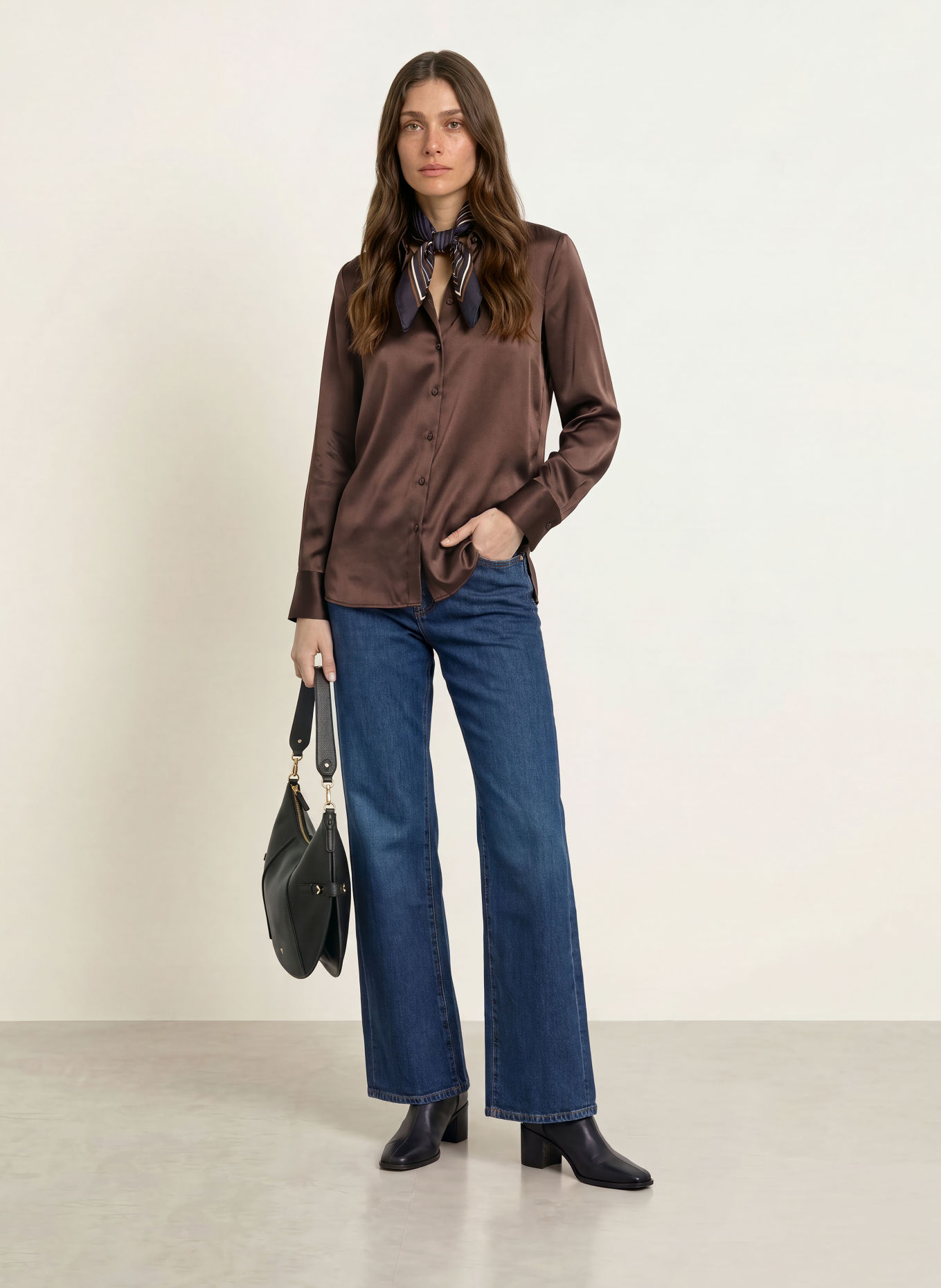 HERZENS ERIN Shirt blouse with Silk: DARK BROWN